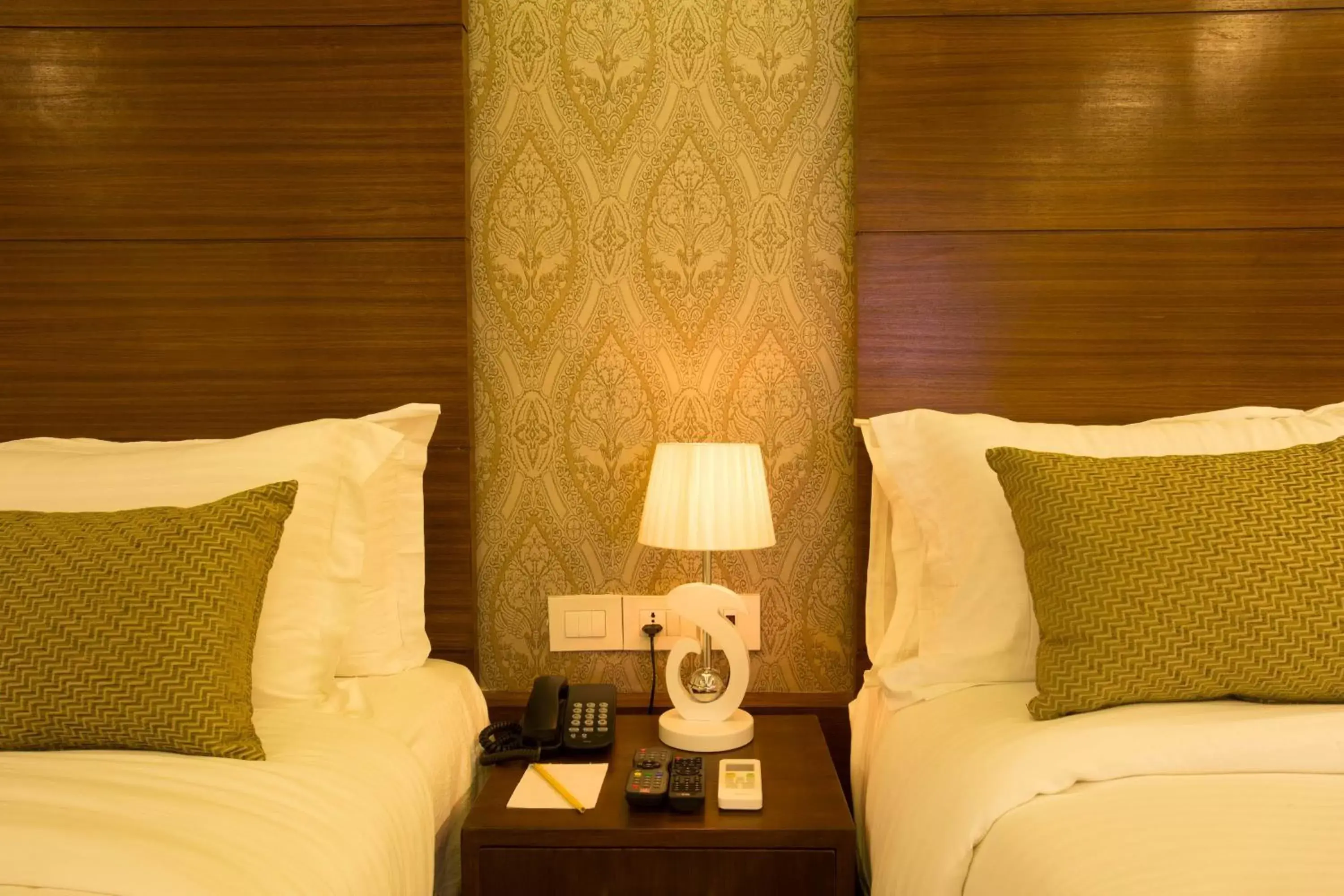 Bedroom, Seating Area in Yatri Suites and Spa
