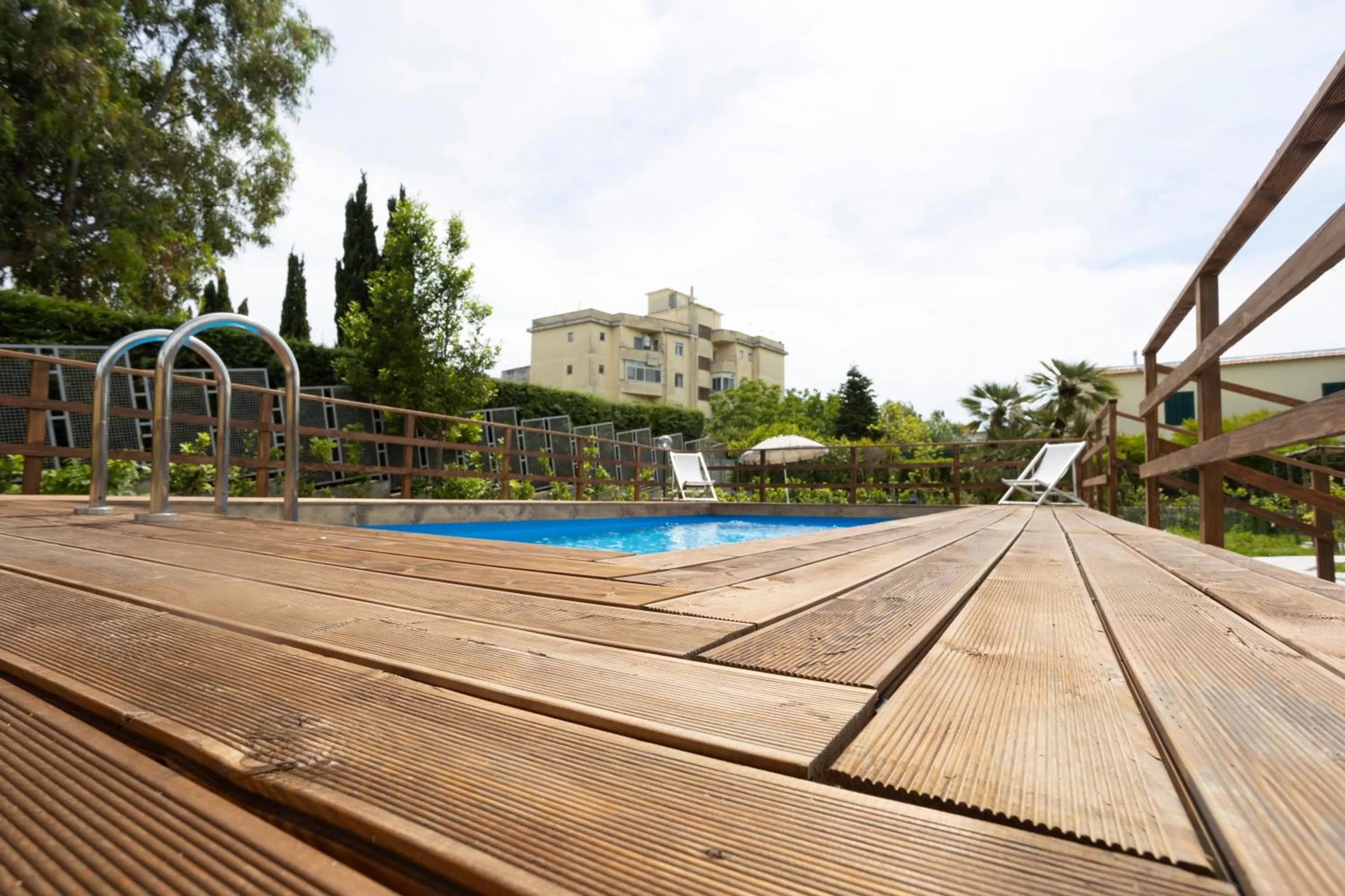 Swimming pool in Residence O'Sole Mio Pompei