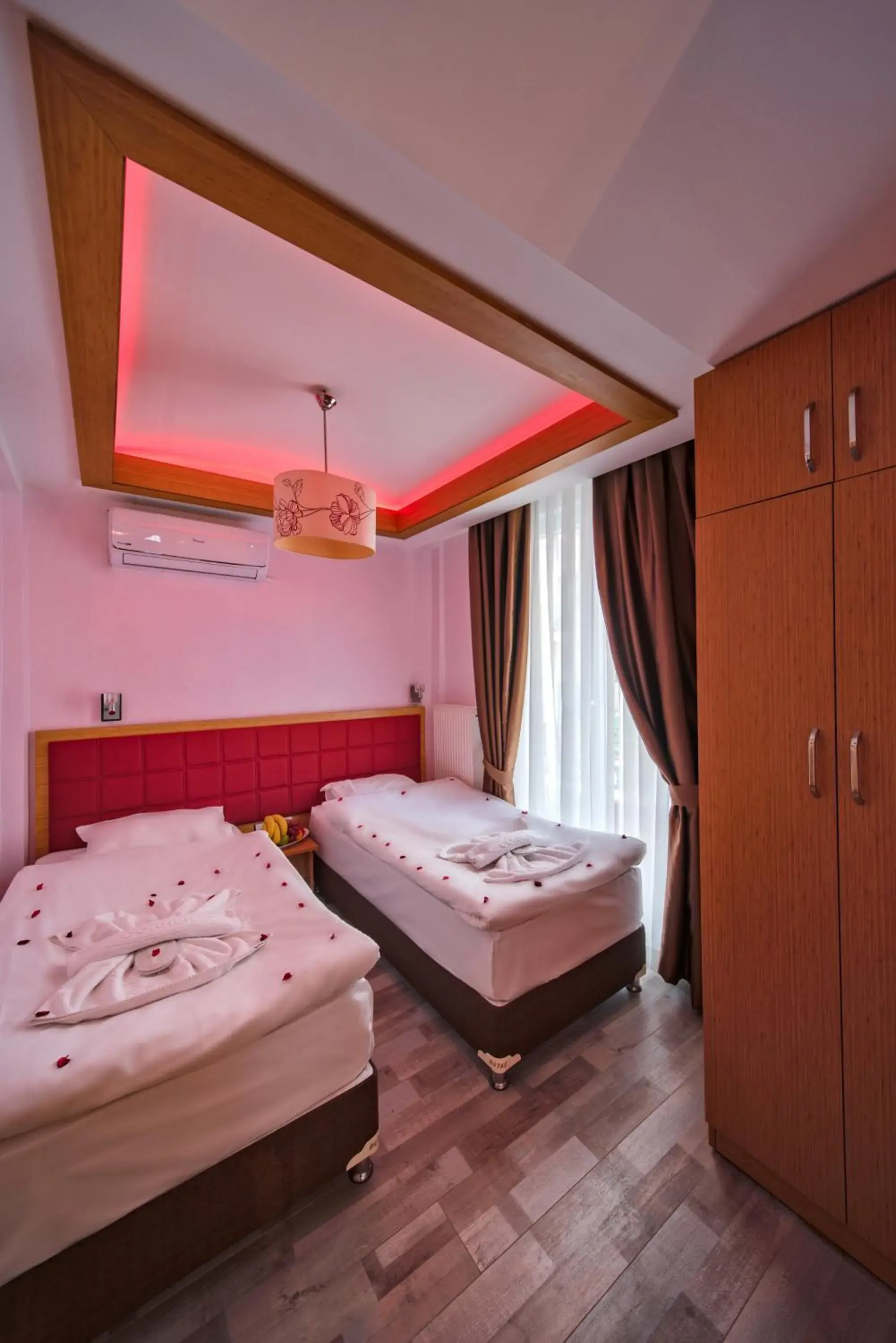 Bed in Gulhane Corner Hotel
