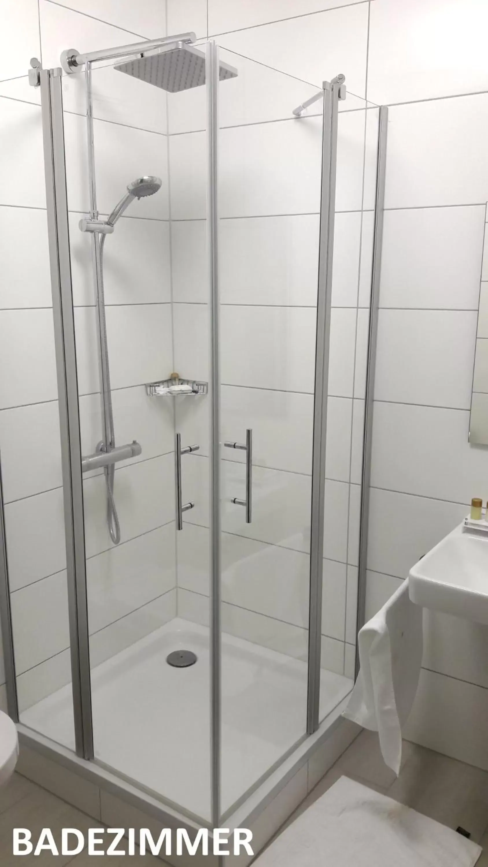 Bathroom in Nashira Kurpark Hotel -100 prozent barrierefrei-