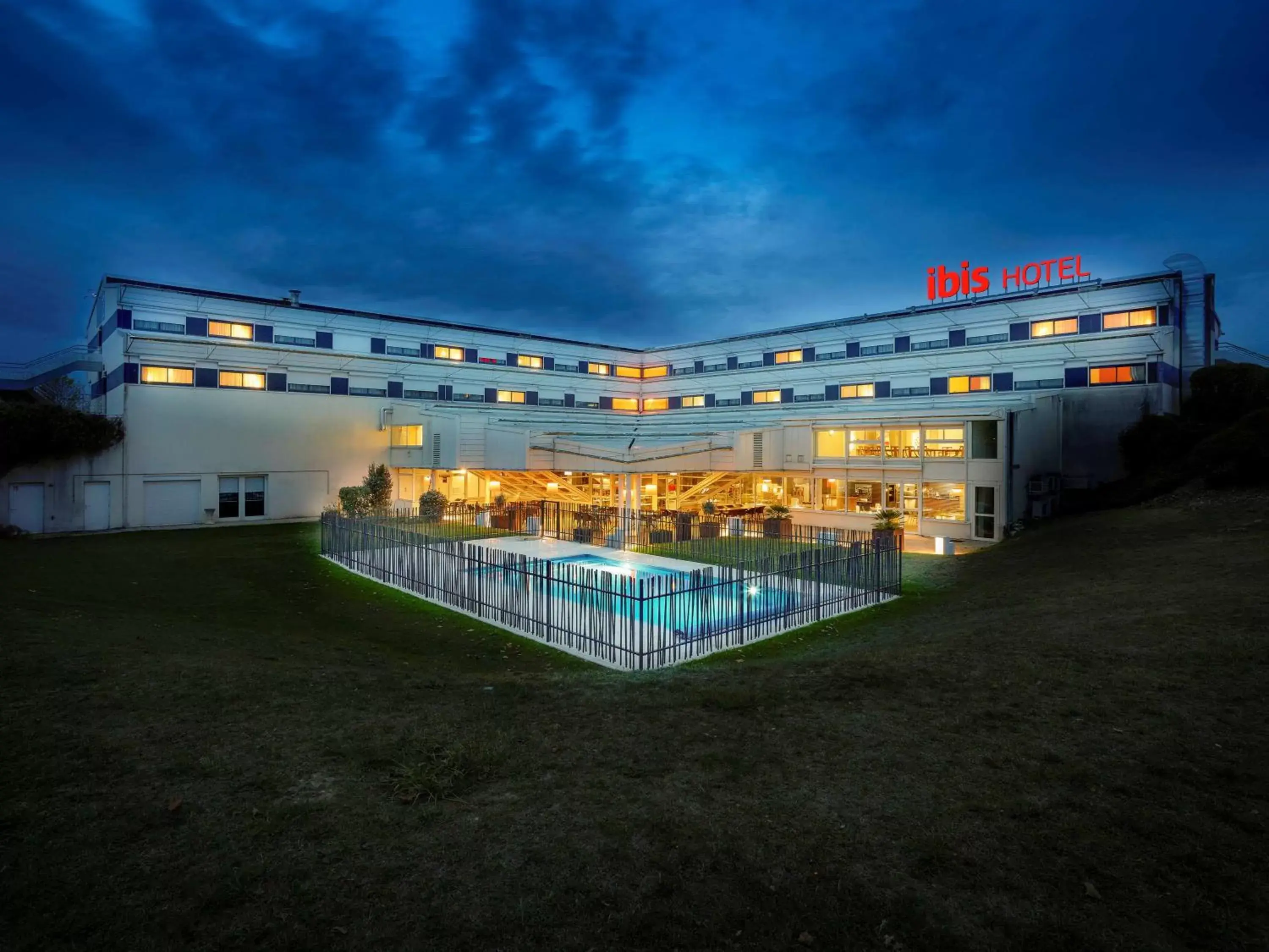 Property building in ibis Site du Futuroscope Property building in ibis Site du Futuroscope