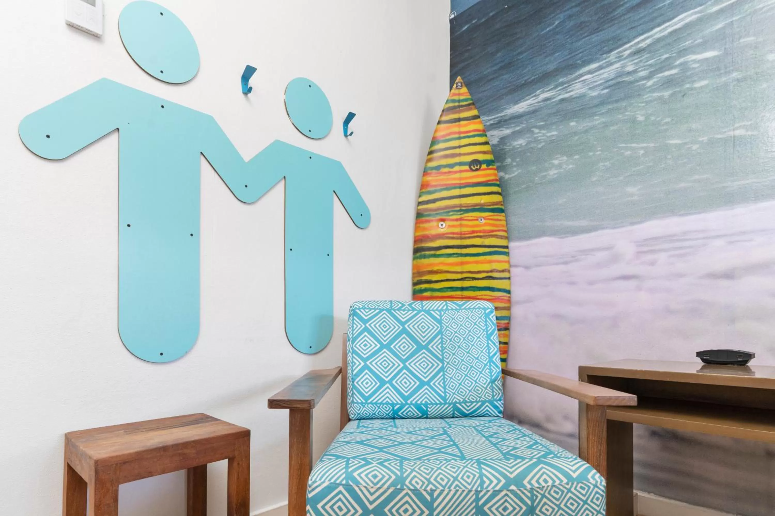 Seating area in Postcard Inn On The Beach