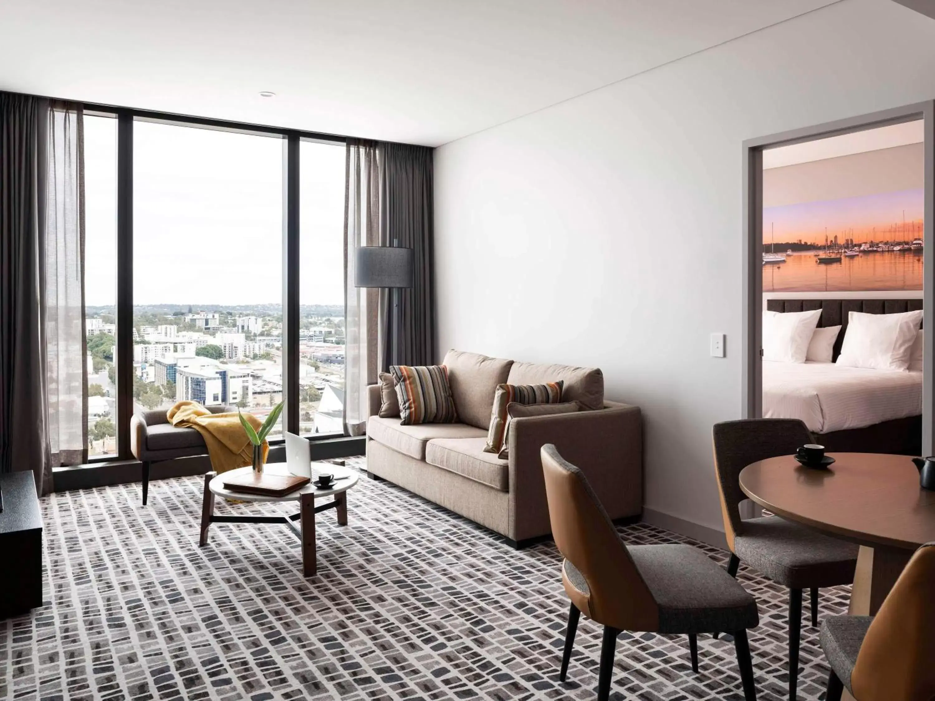 Bedroom, Seating Area in Novotel Perth Murray Street