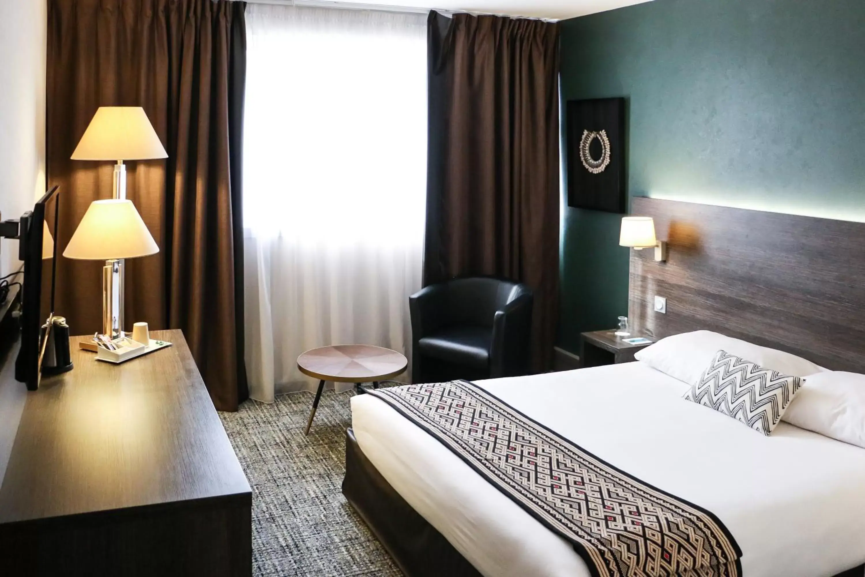 Decorative detail, Bed in Best Western Plus Hotel Admiral