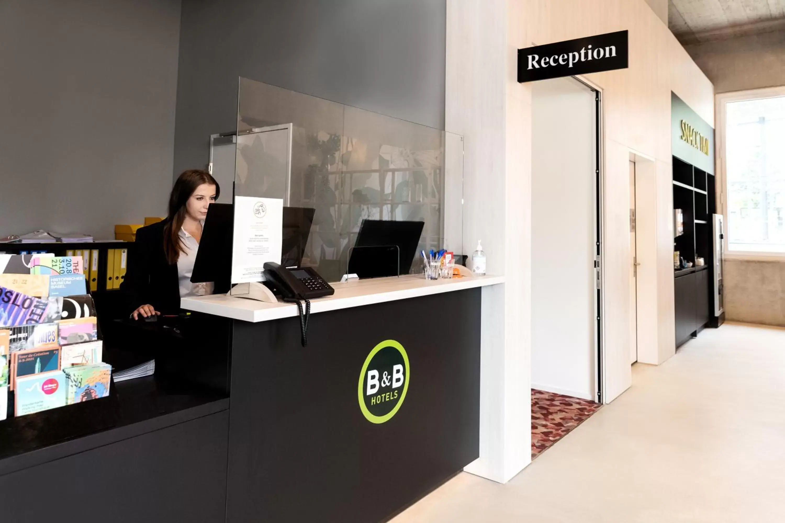 Lobby or reception, Lobby/Reception in B&B HOTEL Basel