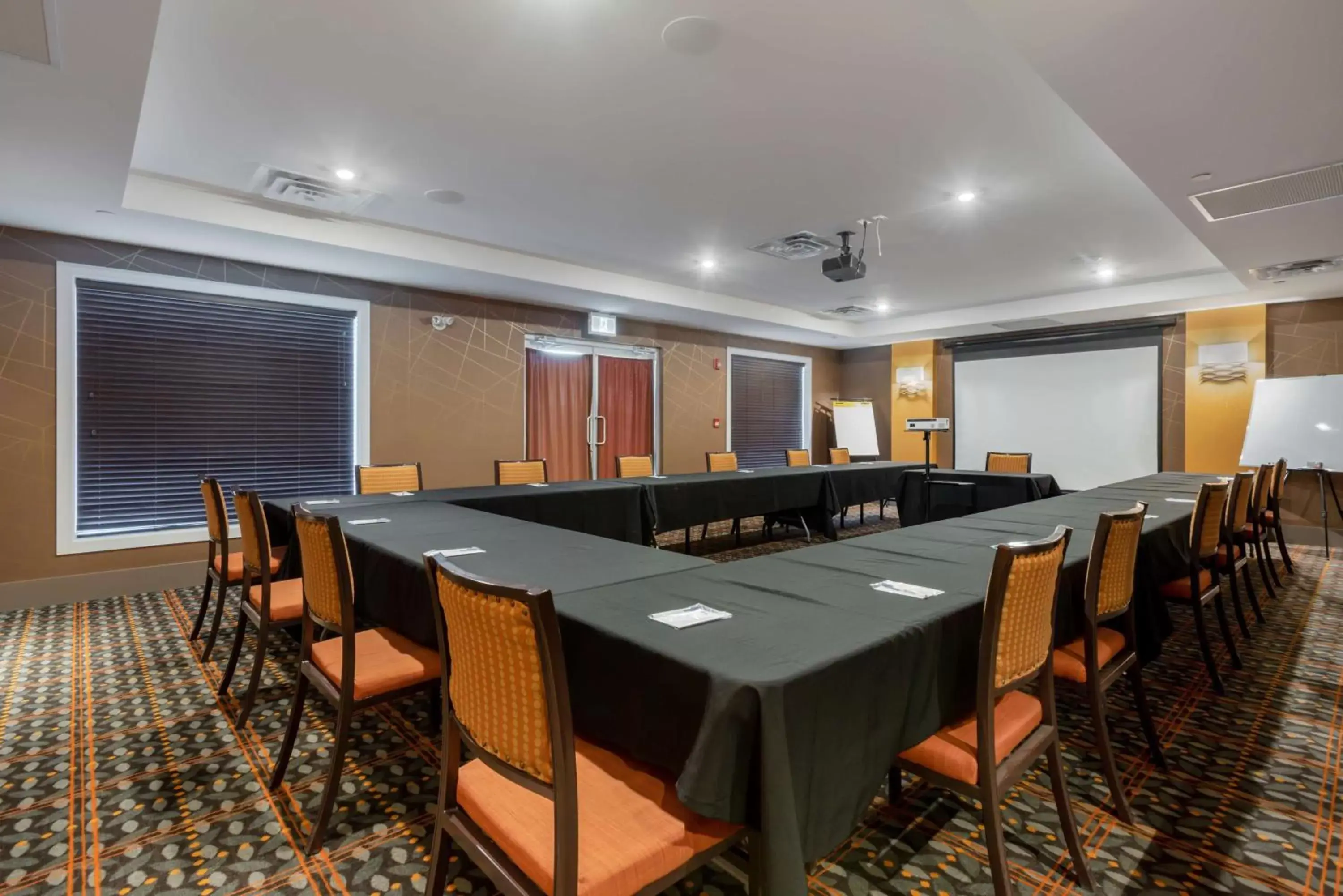 Meeting/conference room in Best Western Plus Chateau Fort St. John