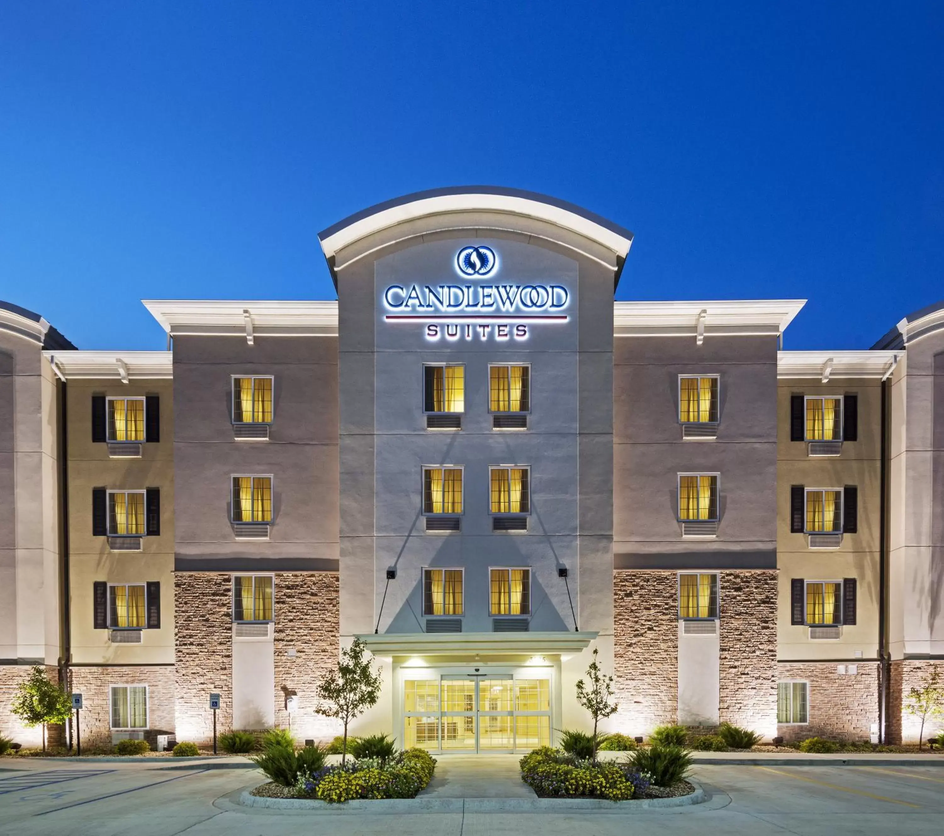 Property building in Candlewood Suites - Newnan - Atlanta SW, an IHG Hotel