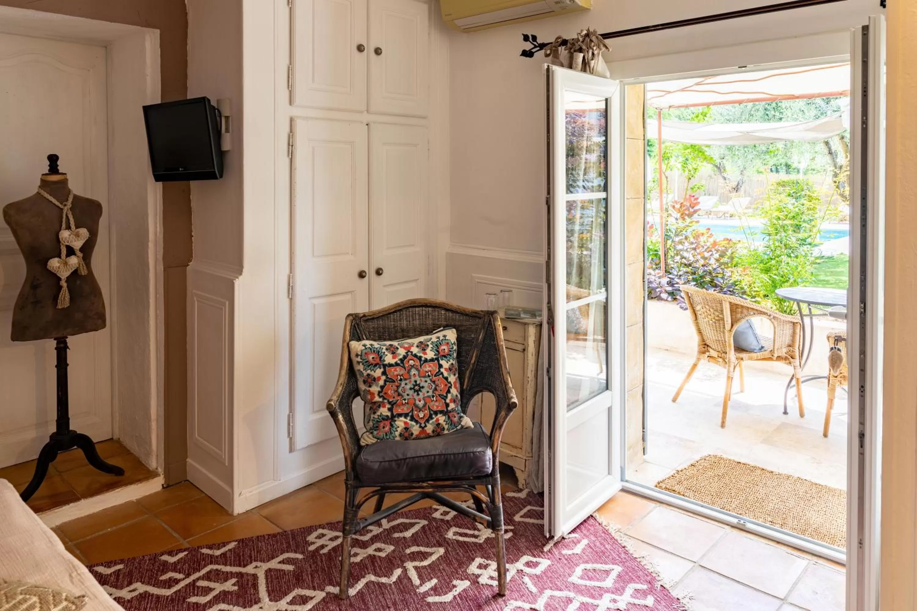 Patio, Seating Area in La Bastide du Mûrier