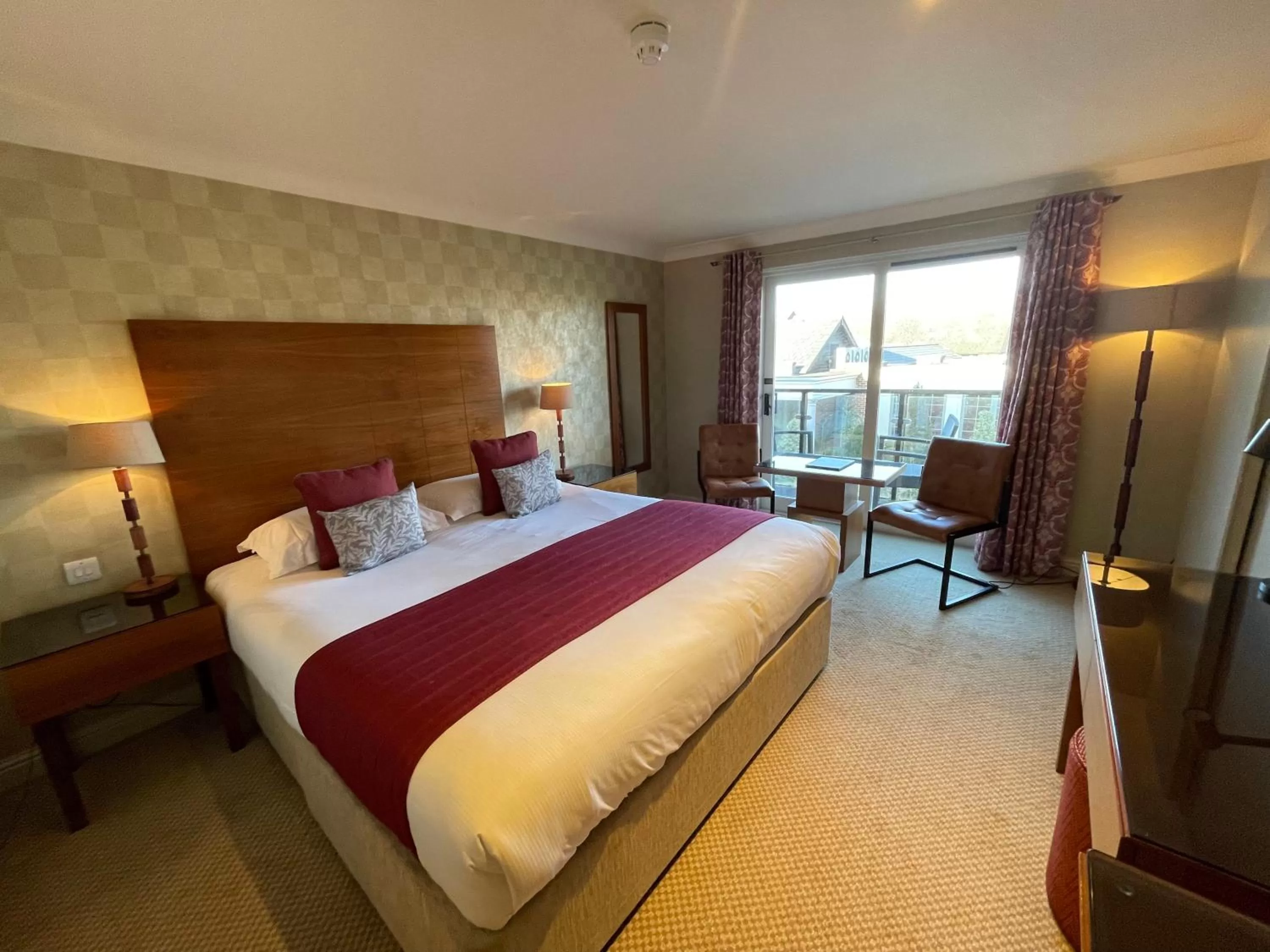 Bed in Park Farm Hotel