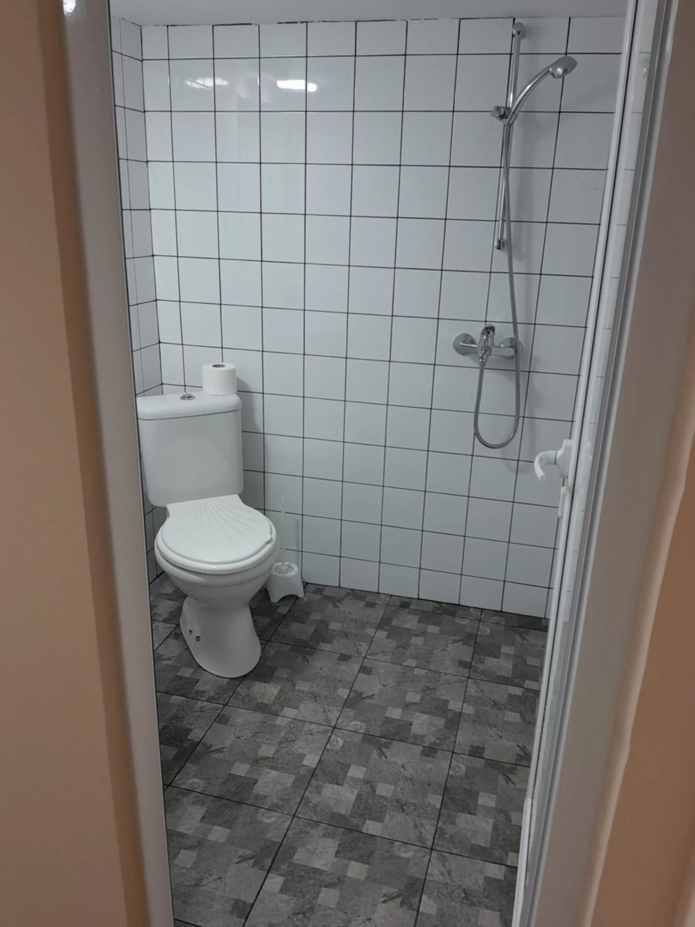 Shower, Bathroom in HANCHO SevenUps - KAPANA Plovdiv Center