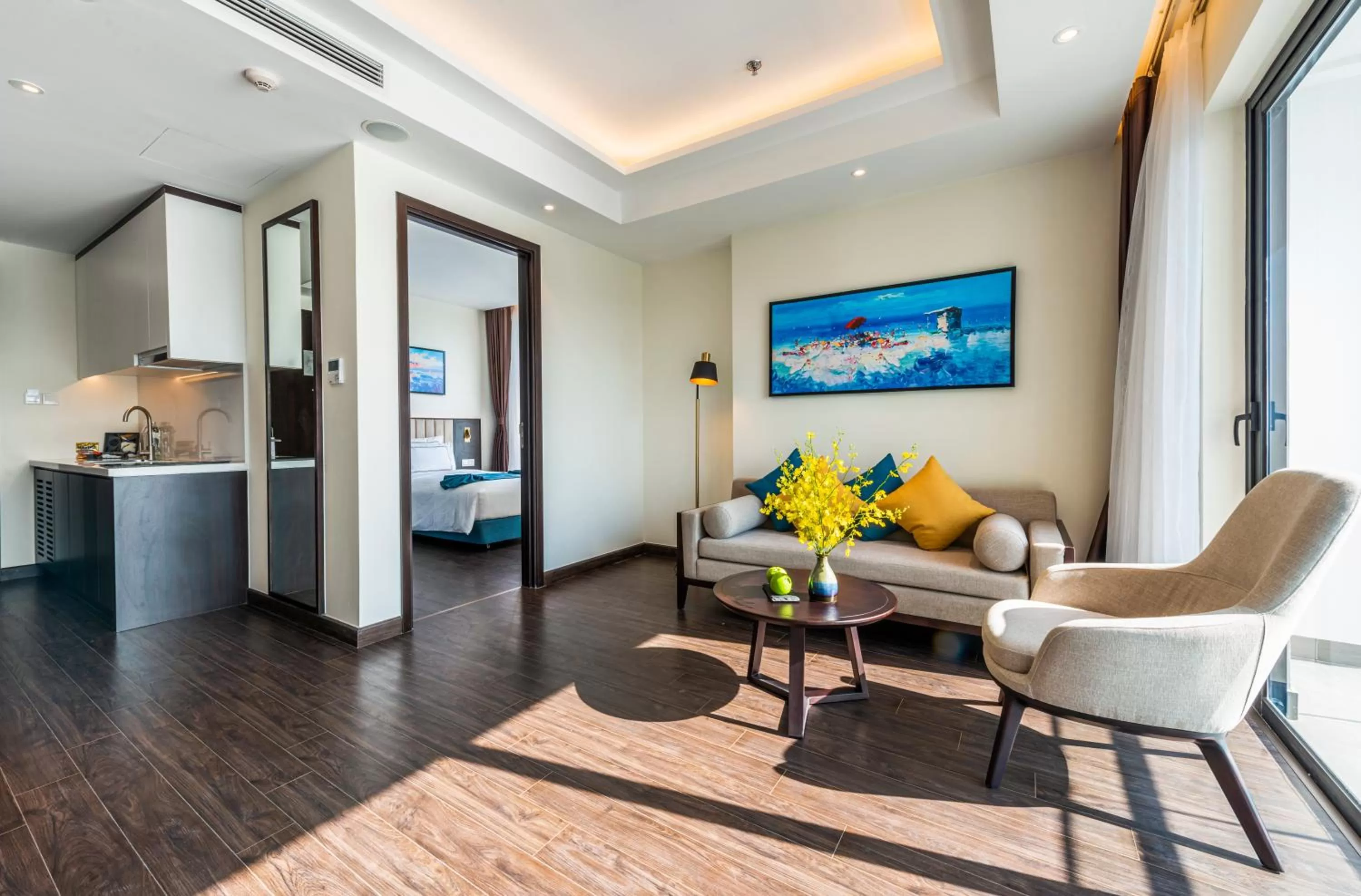 Living room in Best Western Premier Sapphire Ha Long