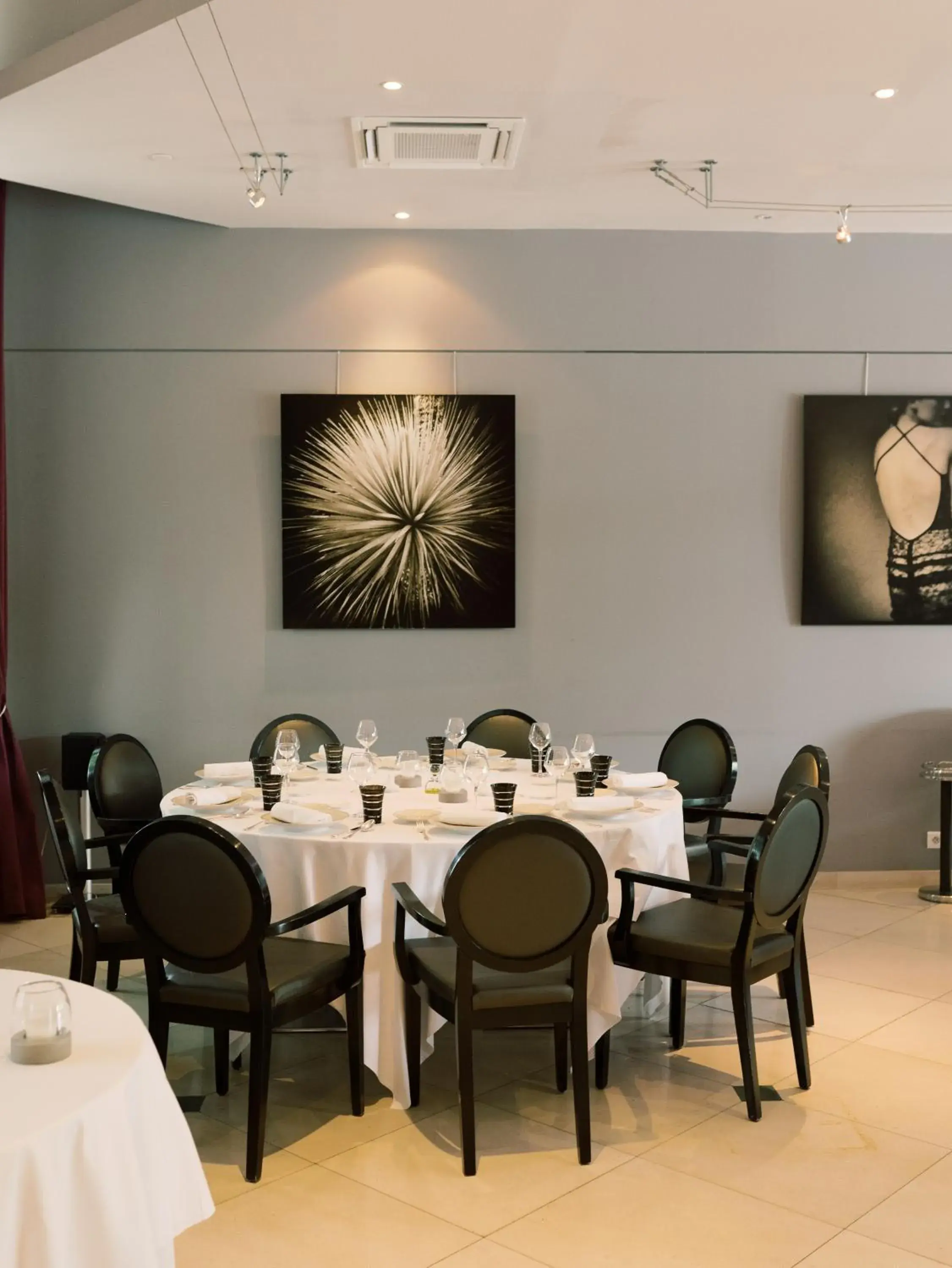 Restaurant/places to eat in Hôtel de l'Image Restaurant/places to eat in Hôtel de l'Image