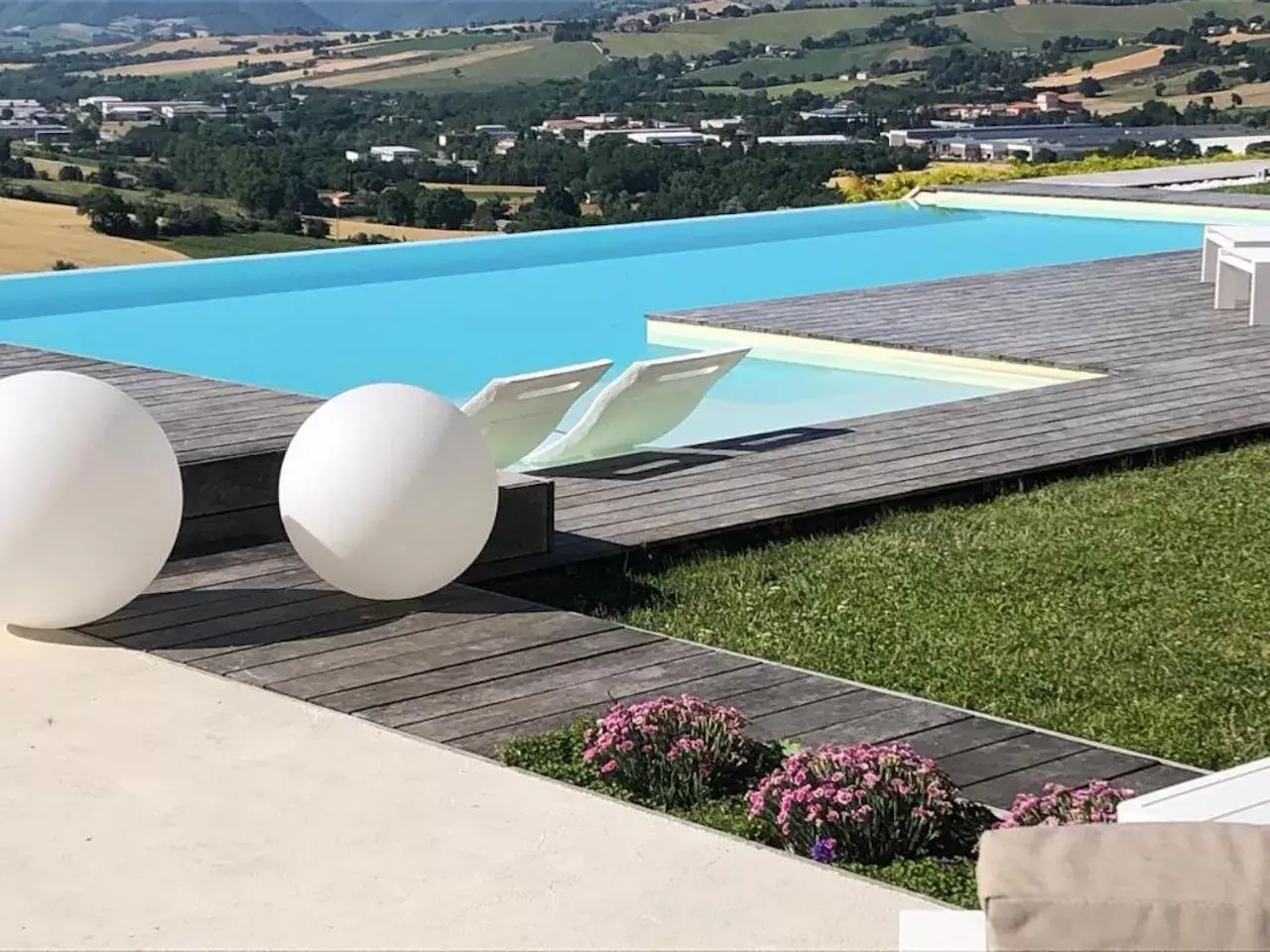 Summer, Swimming Pool in Serre Alte Landscape Luxury Rooms