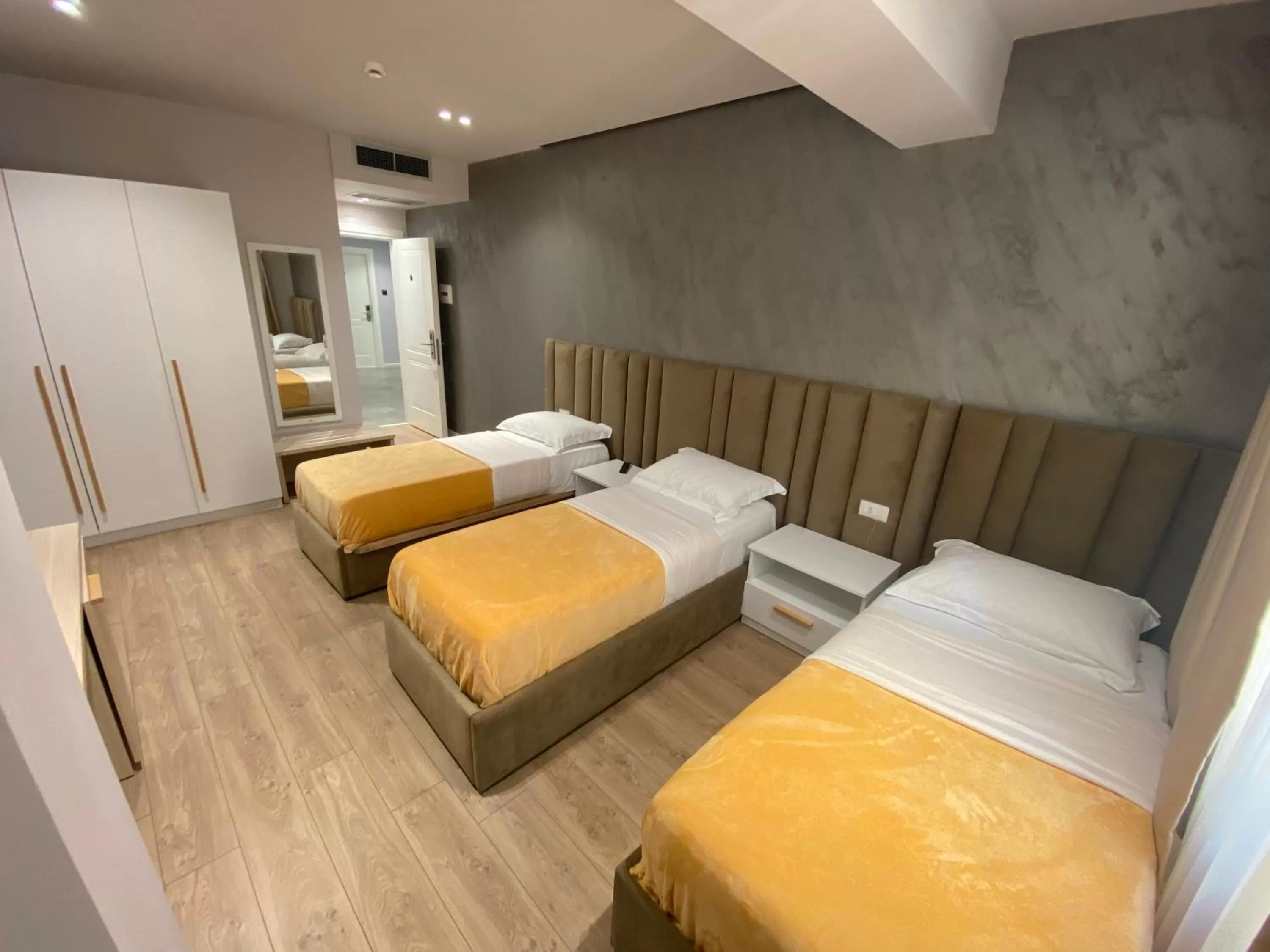 Bedroom, Bed in Hotel Alion