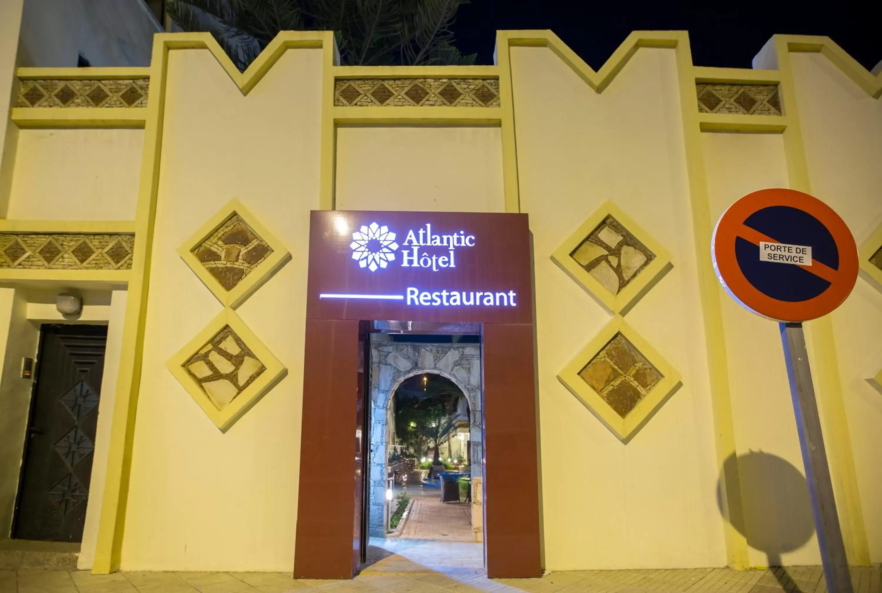 Restaurant/places to eat in Atlantic Hotel Agadir