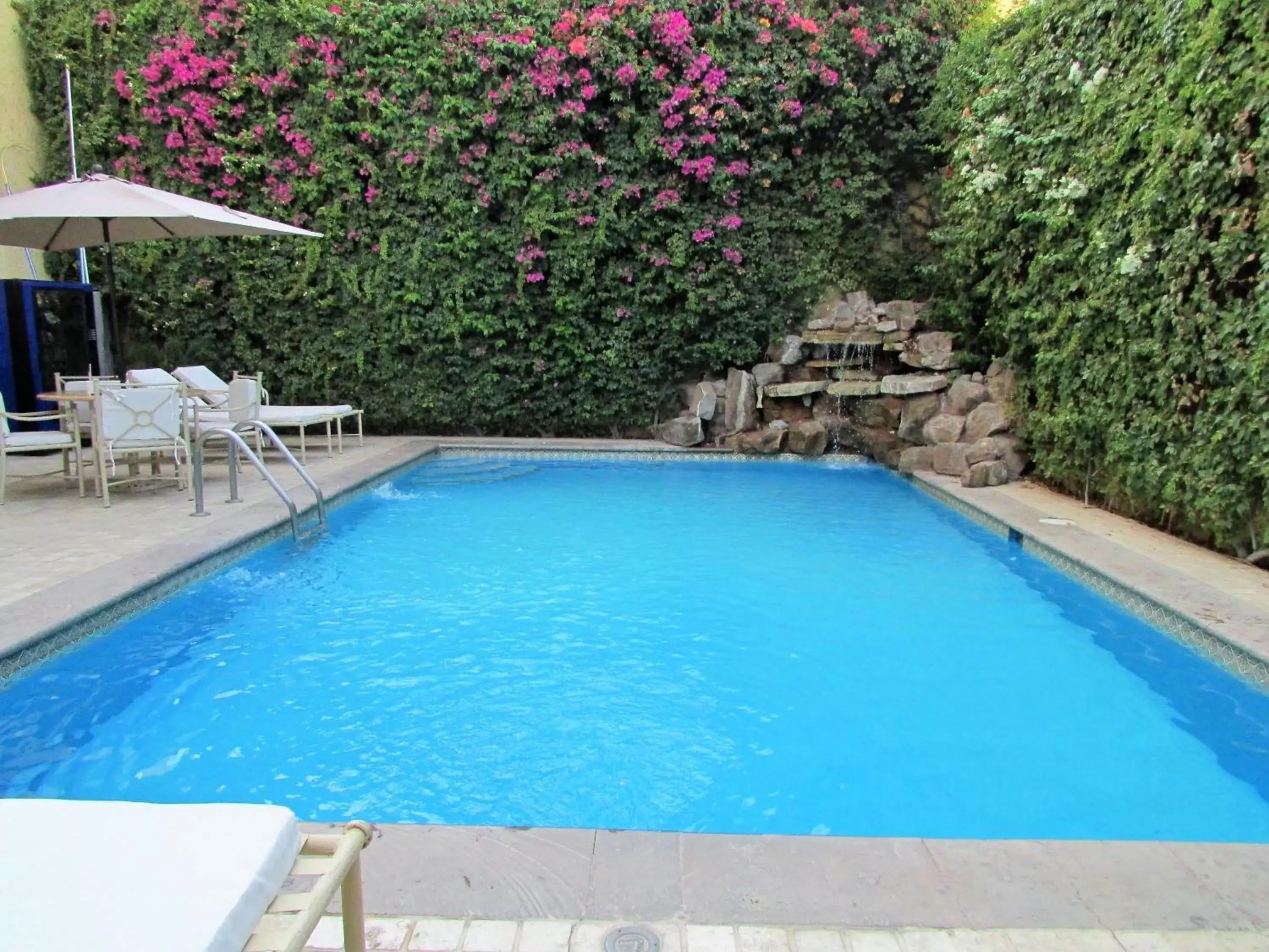 Swimming Pool in Best Western Hotel Posada Del Rio Express