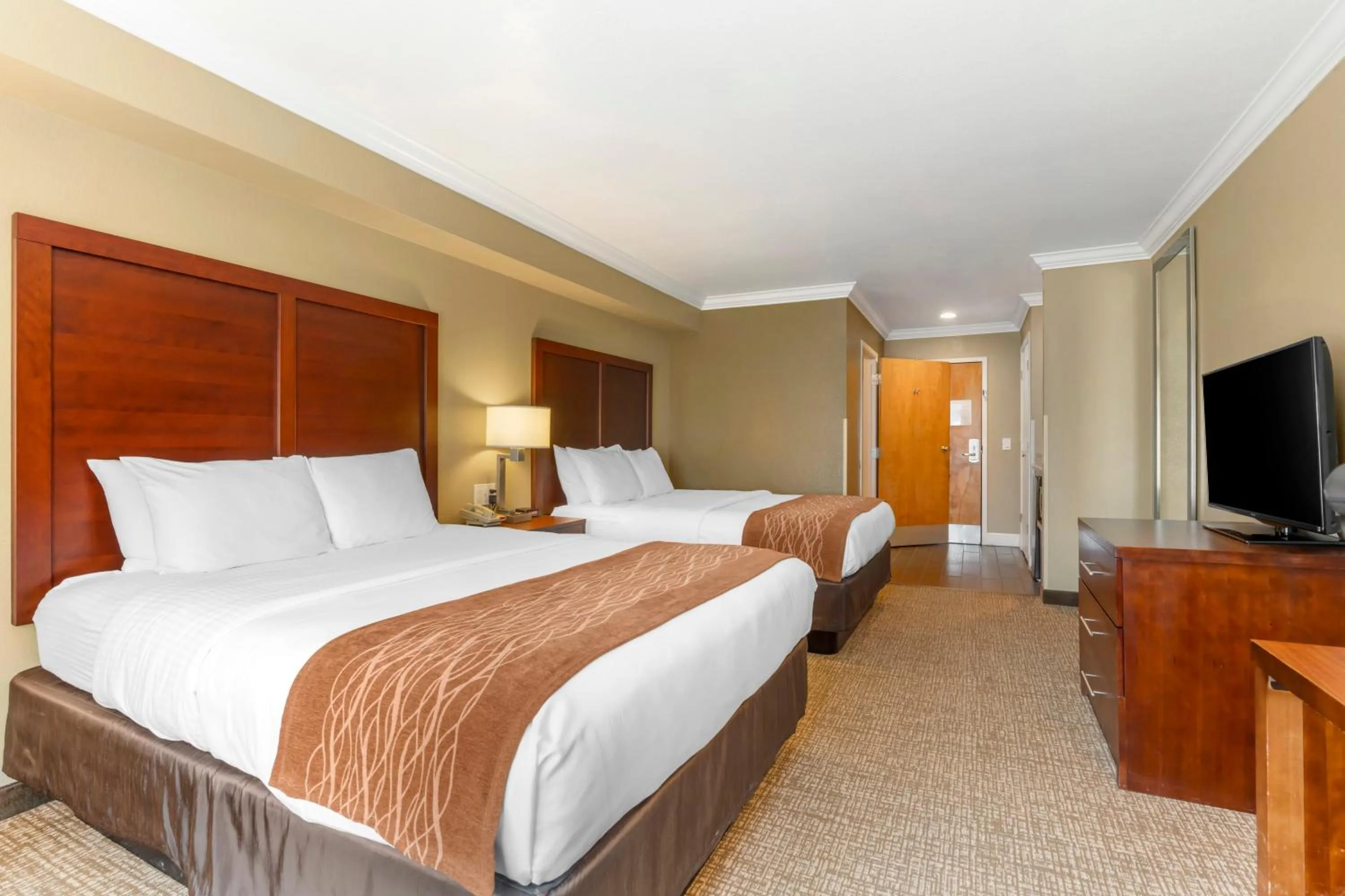 Bed in Comfort Inn Arcata