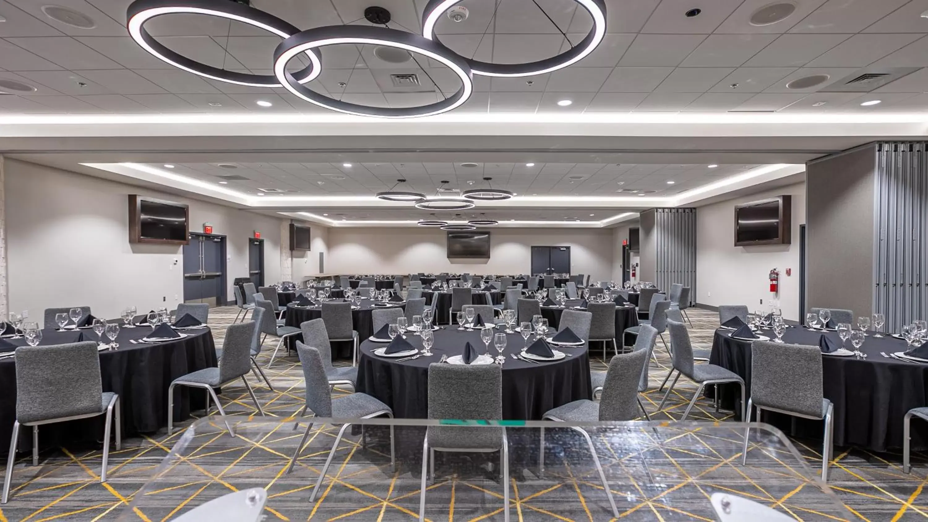 Banquet/Function facilities, Restaurant/Places to Eat in Holiday Inn Panama City, an IHG Hotel