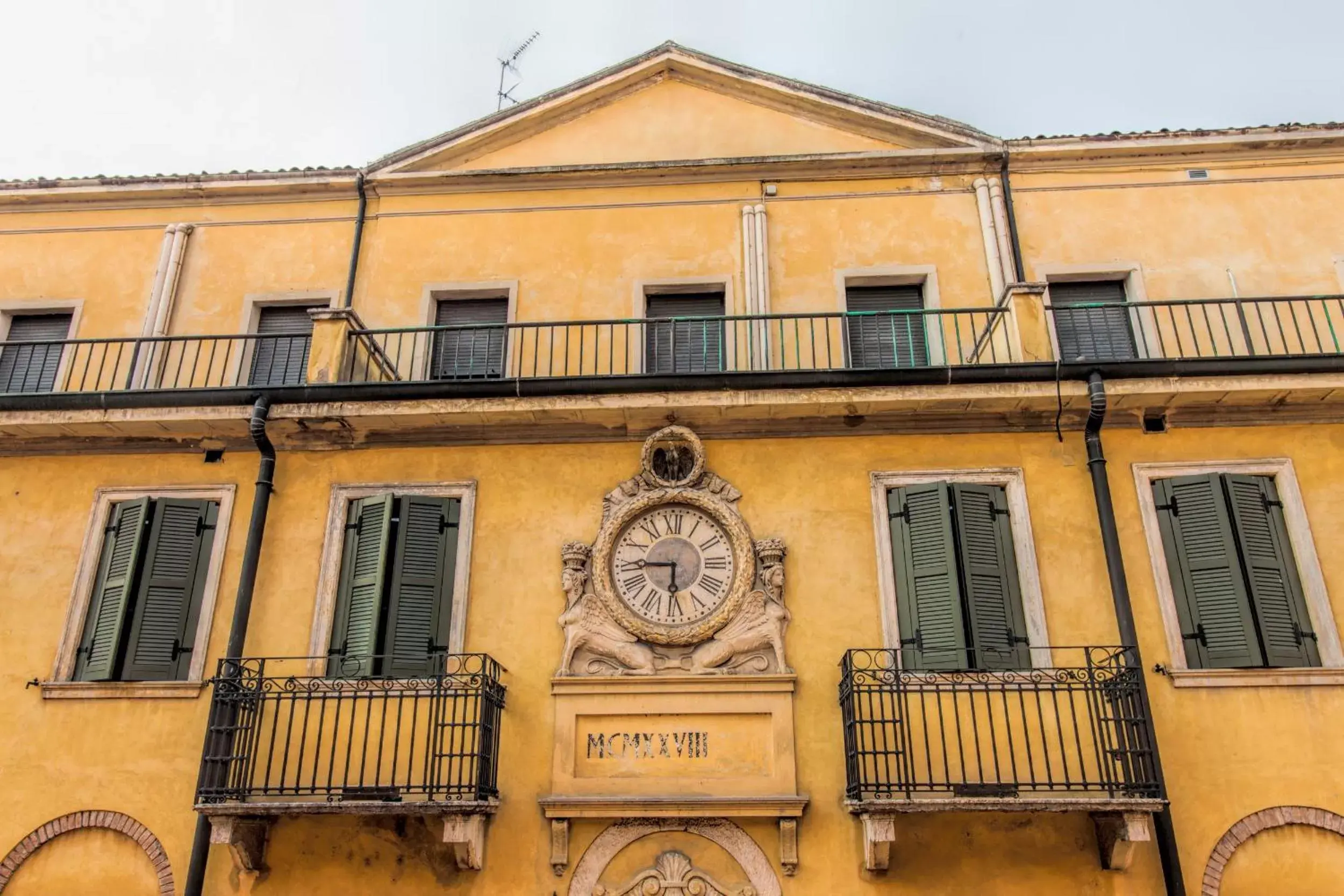 Facade/entrance, Property Building in Hotel Colomba d'Oro