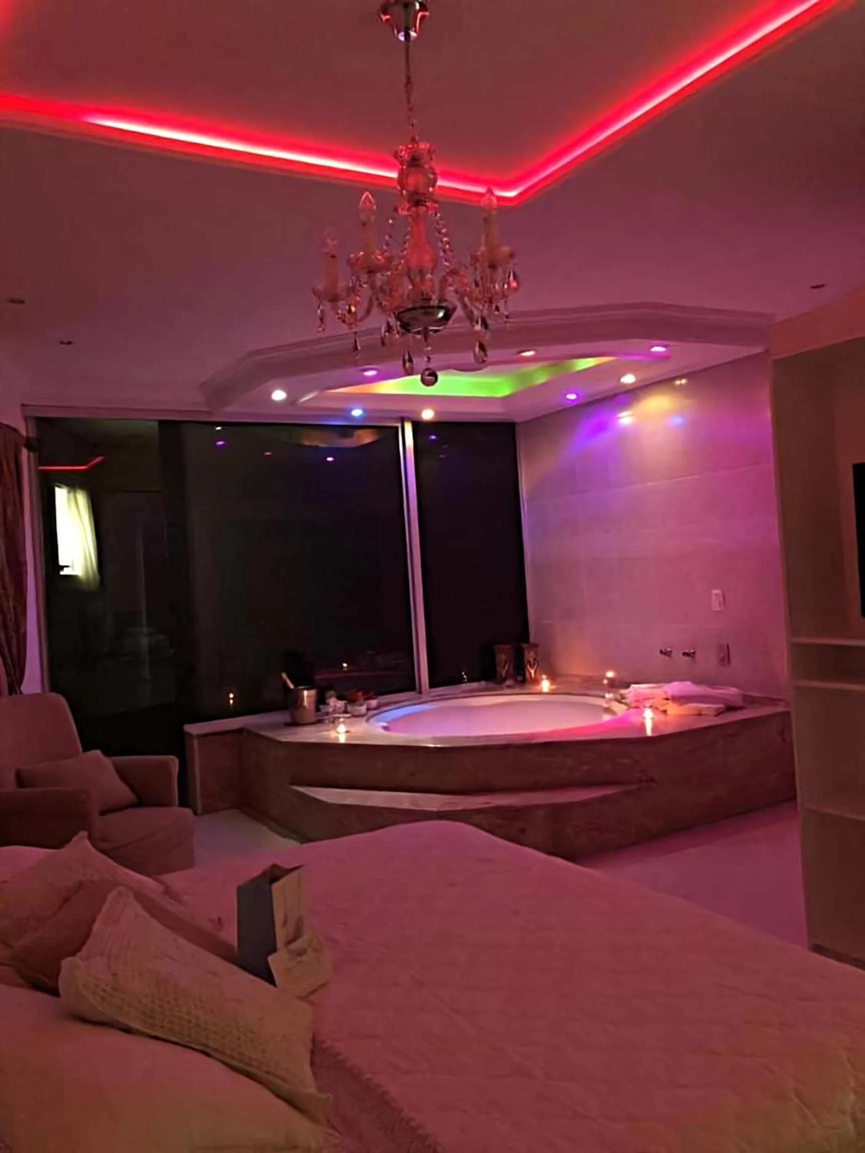 Photo of the whole room, Bed in Pousada dos Anjos