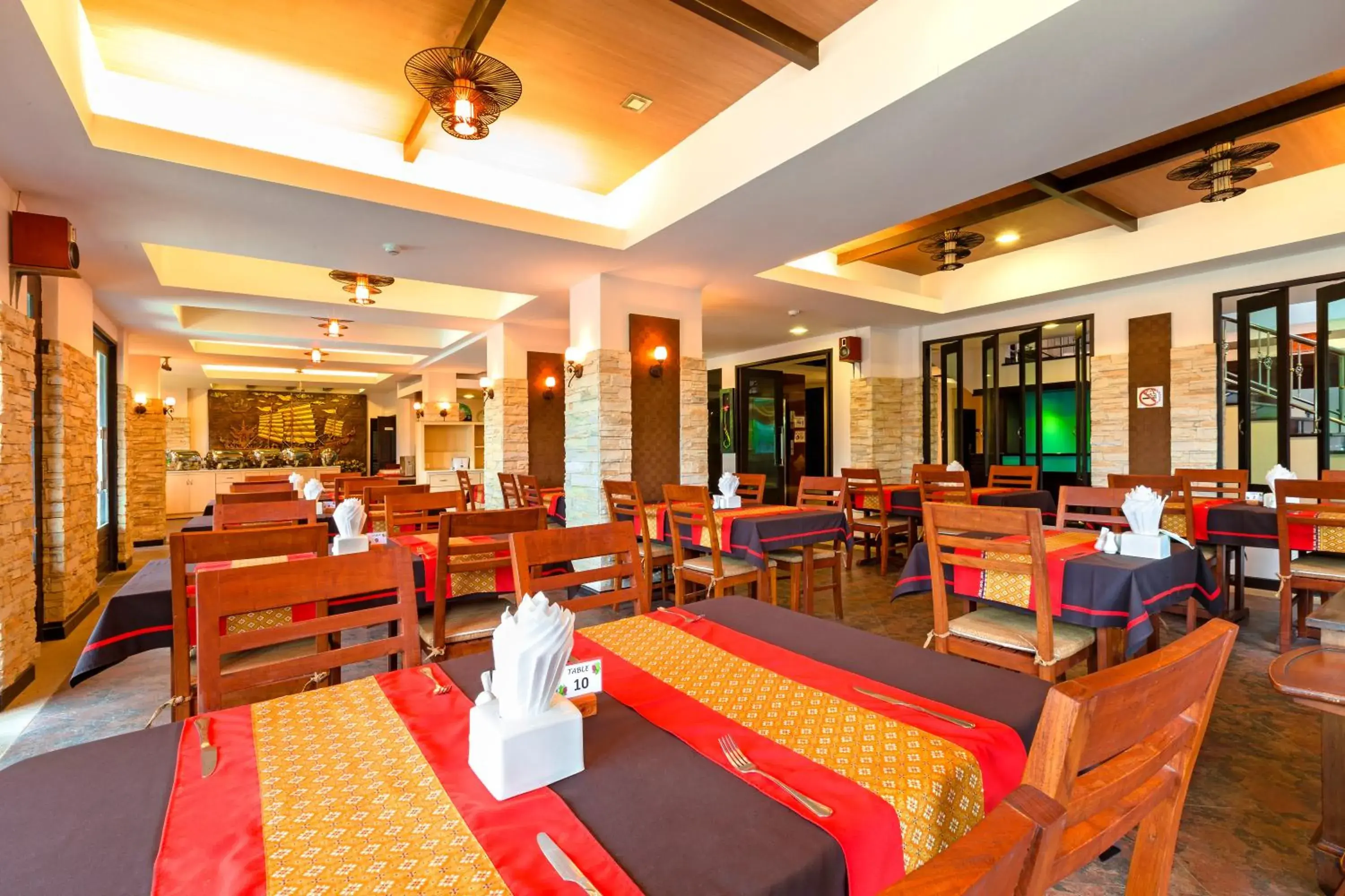 Restaurant/places to eat in Nipa Resort, Patong Beach Restaurant/places to eat in Nipa Resort, Patong Beach