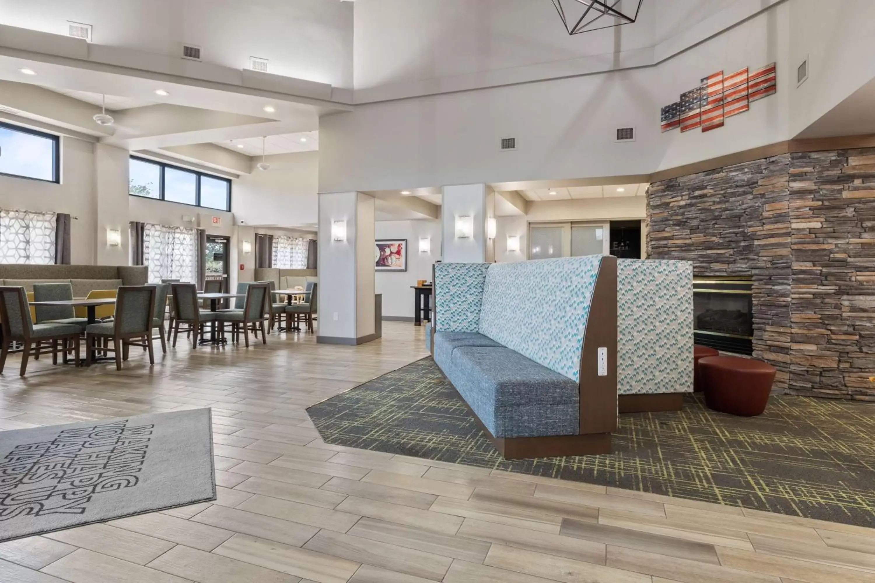 Lobby or reception, Restaurant/Places to Eat in Hampton Inn & Suites Memphis-Wolfchase Galleria