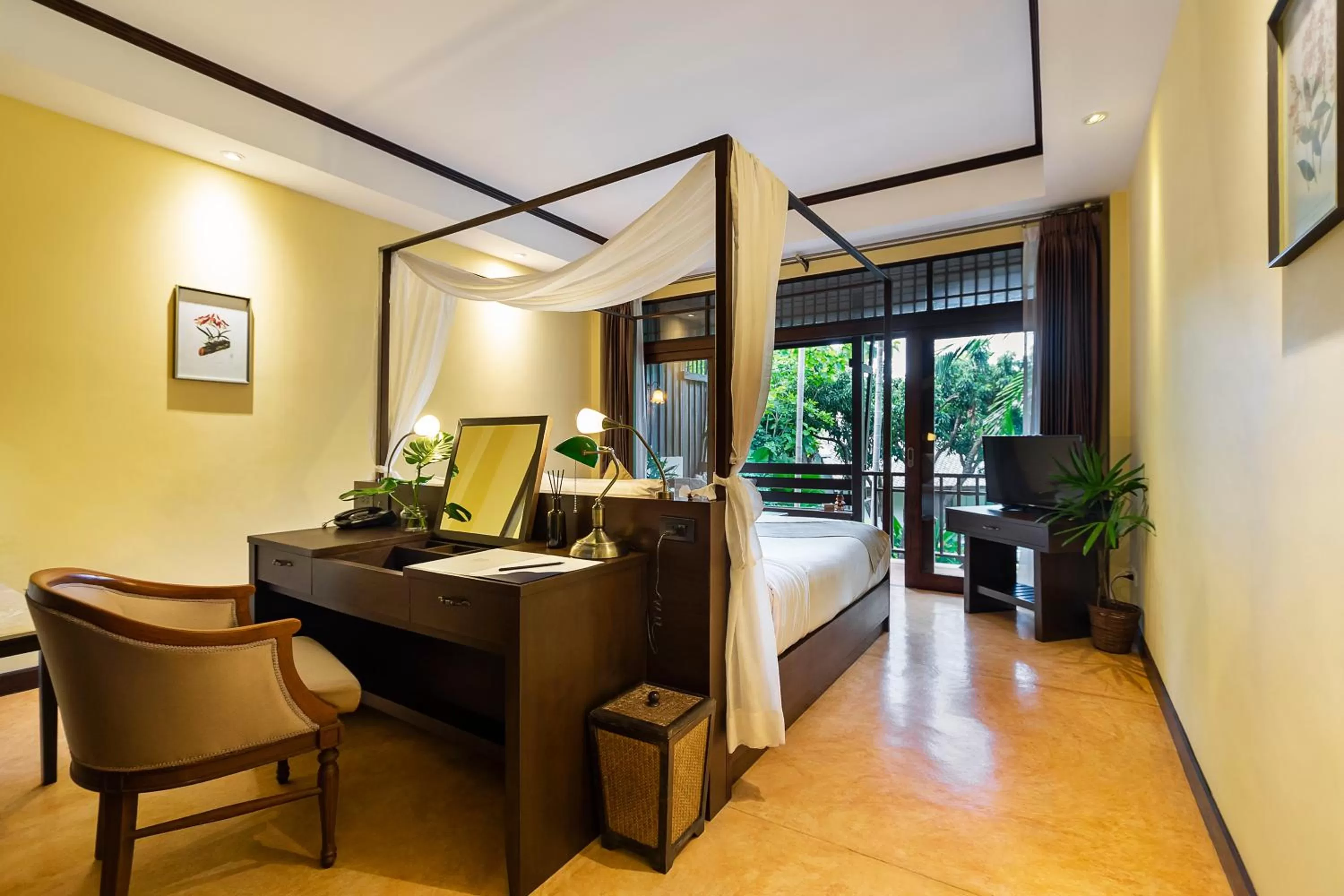 Deluxe Double Room with Bathtub  in Ratchapruek Lanna Boutique