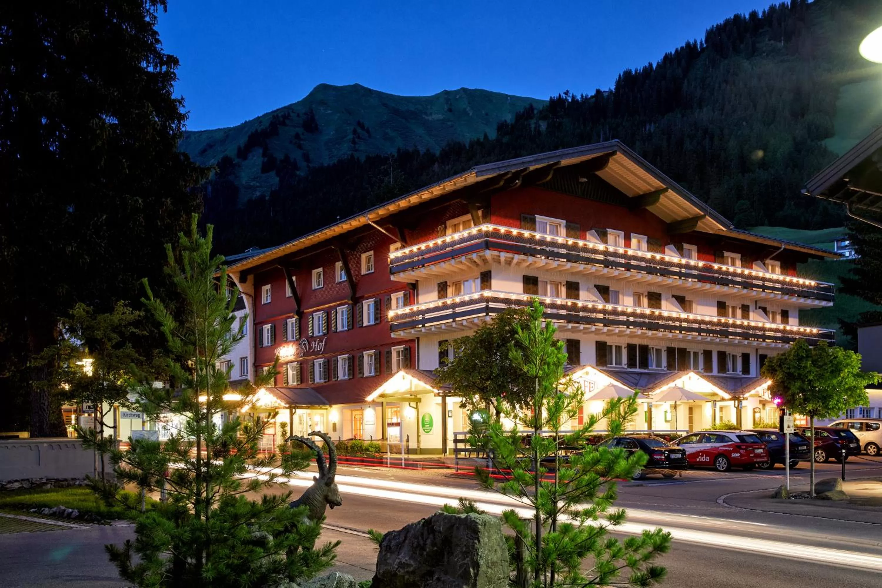 Facade/entrance in Hotel Riezler Hof