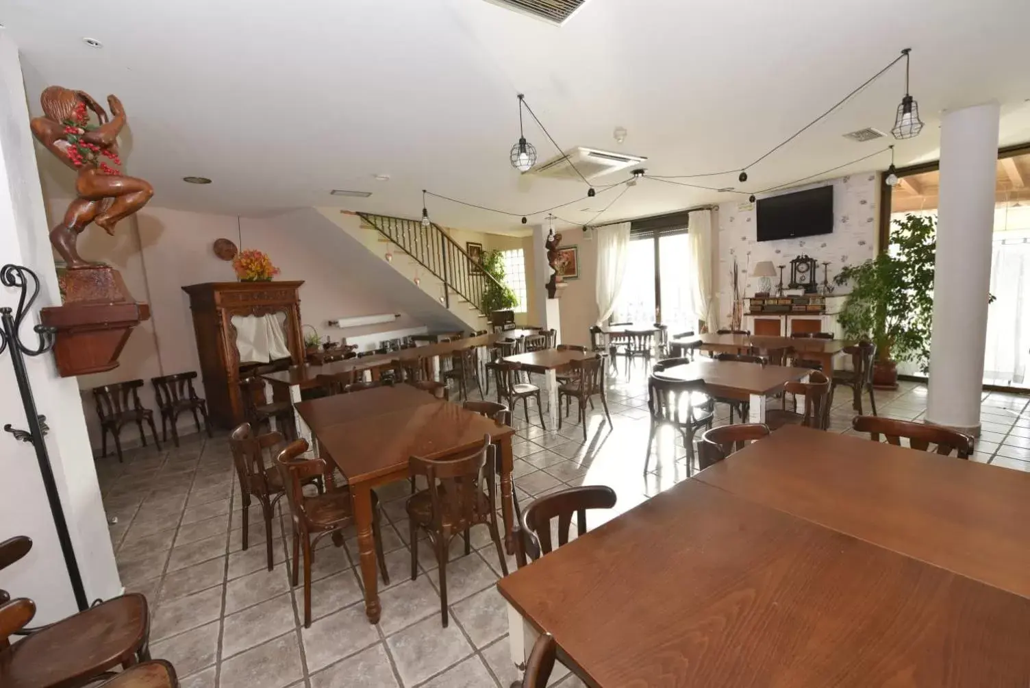 Restaurant/Places to Eat in Hotel Rural el Castillo