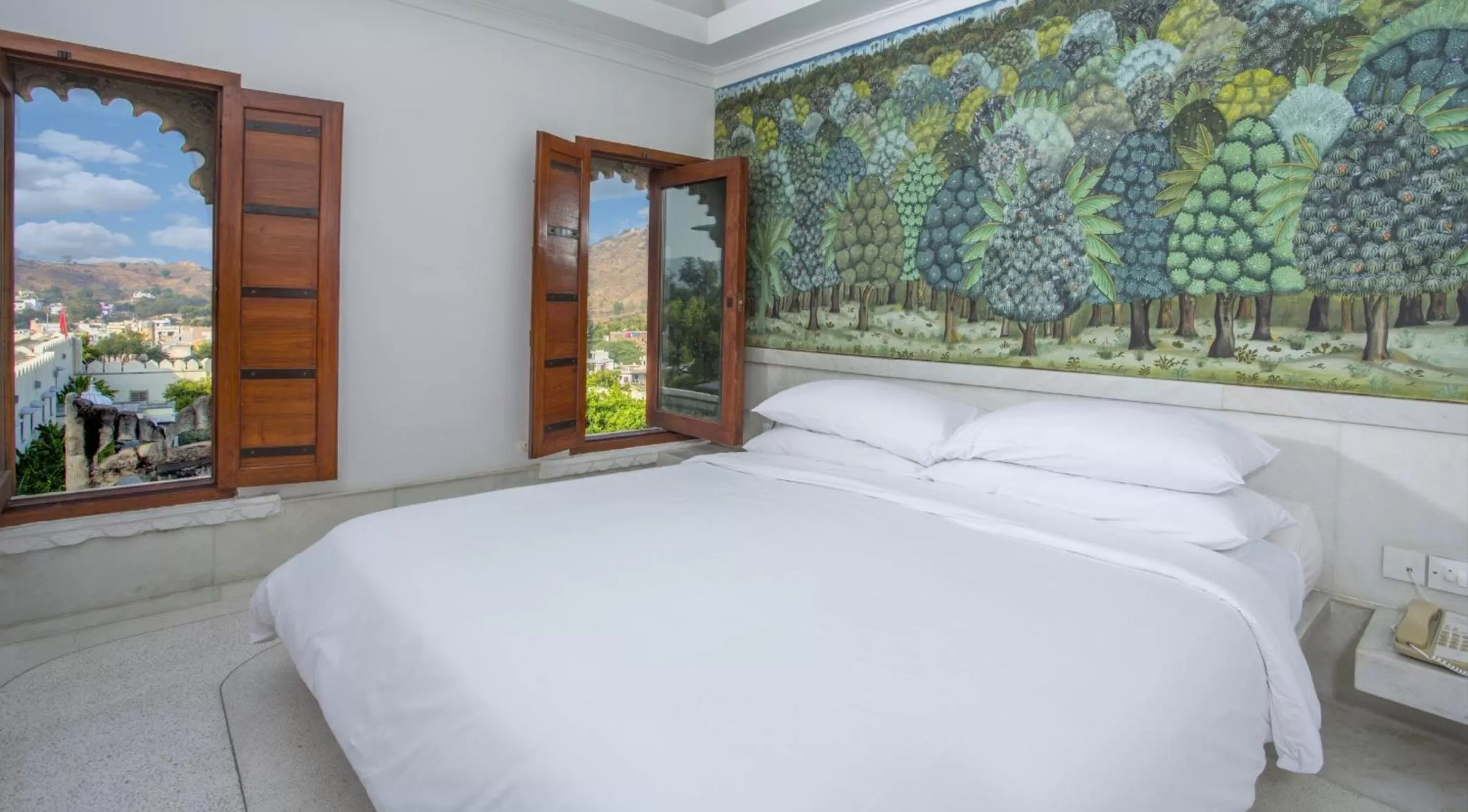 Bed in RAAS Devigarh