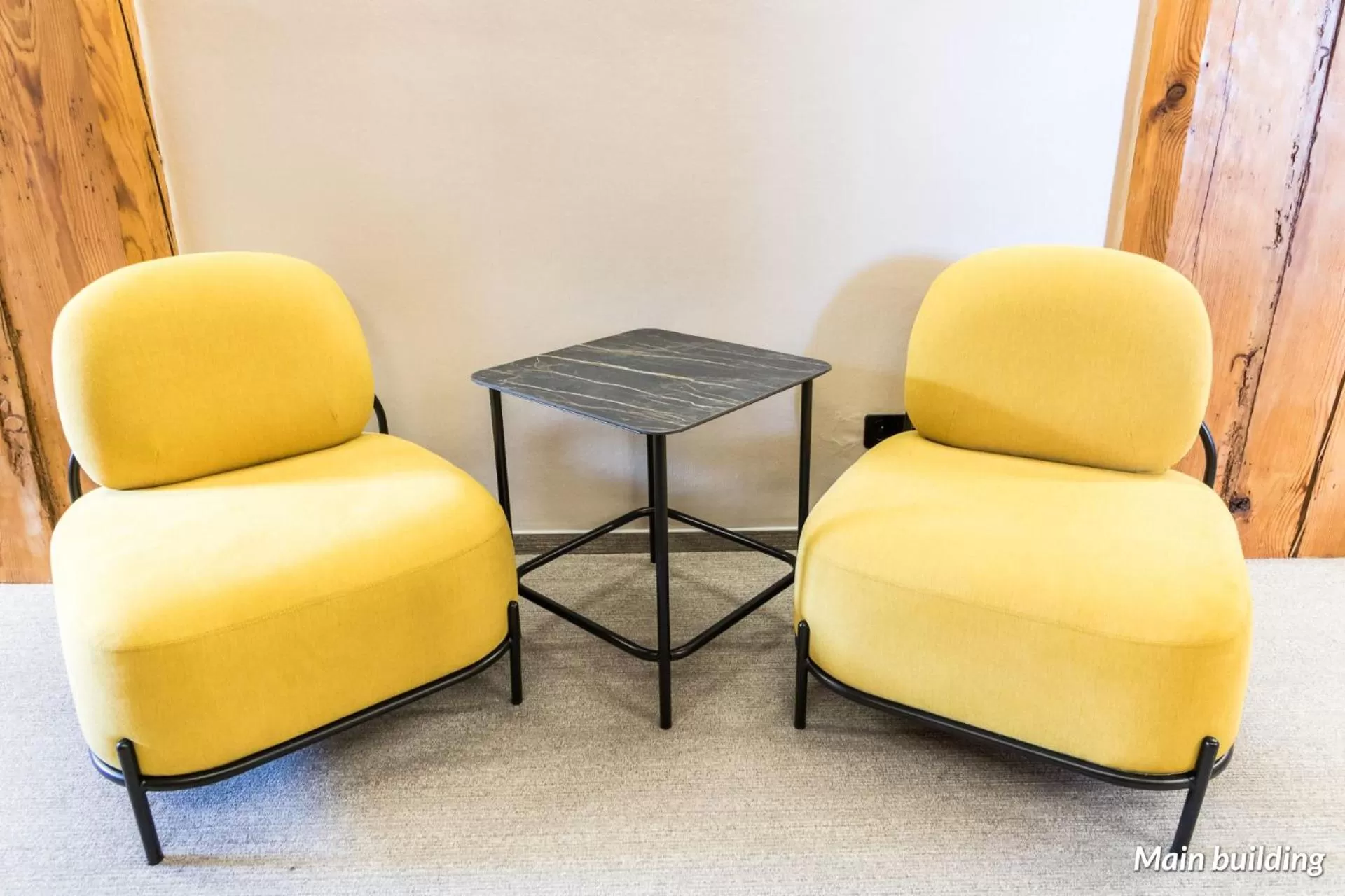 Seating area in Hotel Spichrz