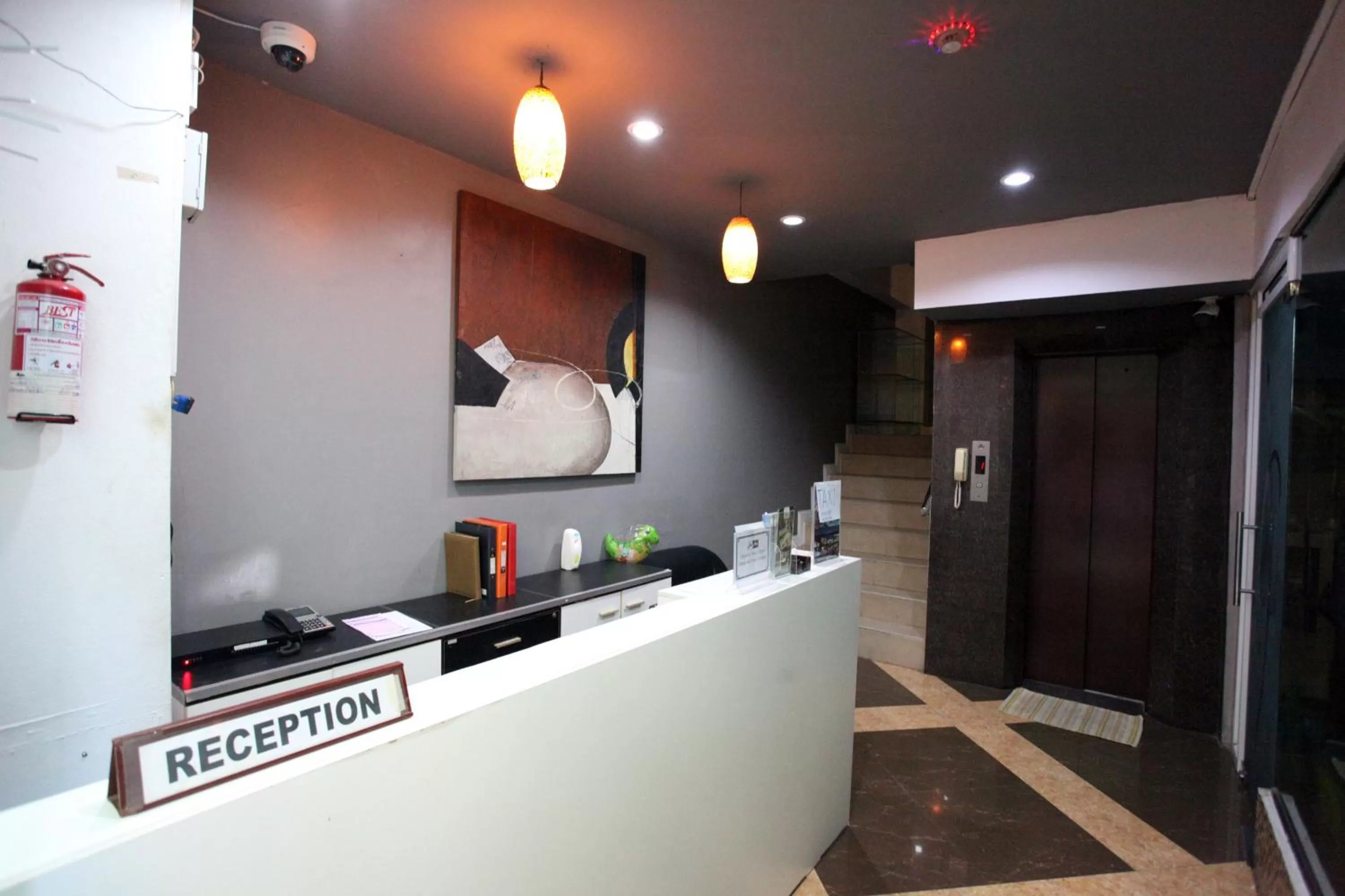 Lobby/Reception in DEL MAR RESIDENCE