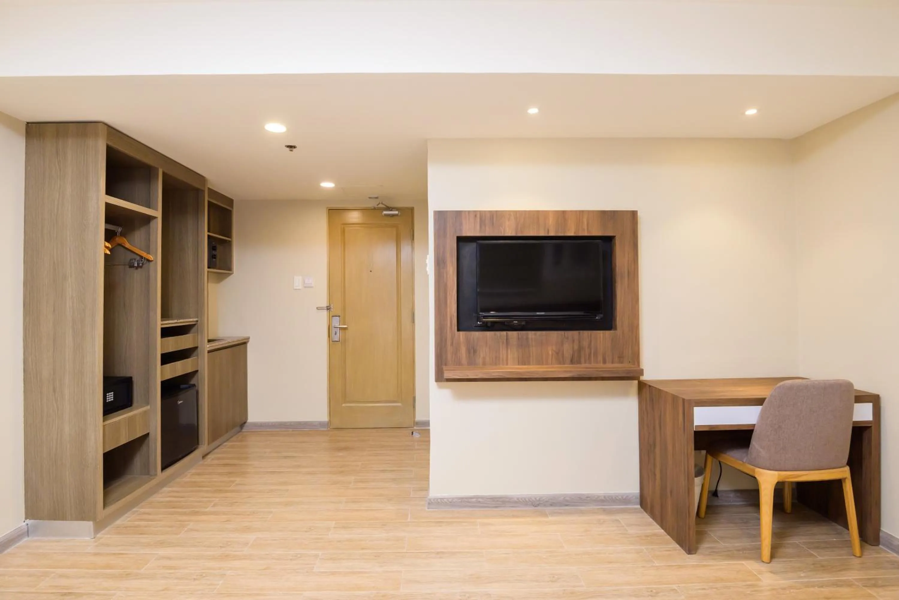 SureStay Plus by Best Western Cebu City