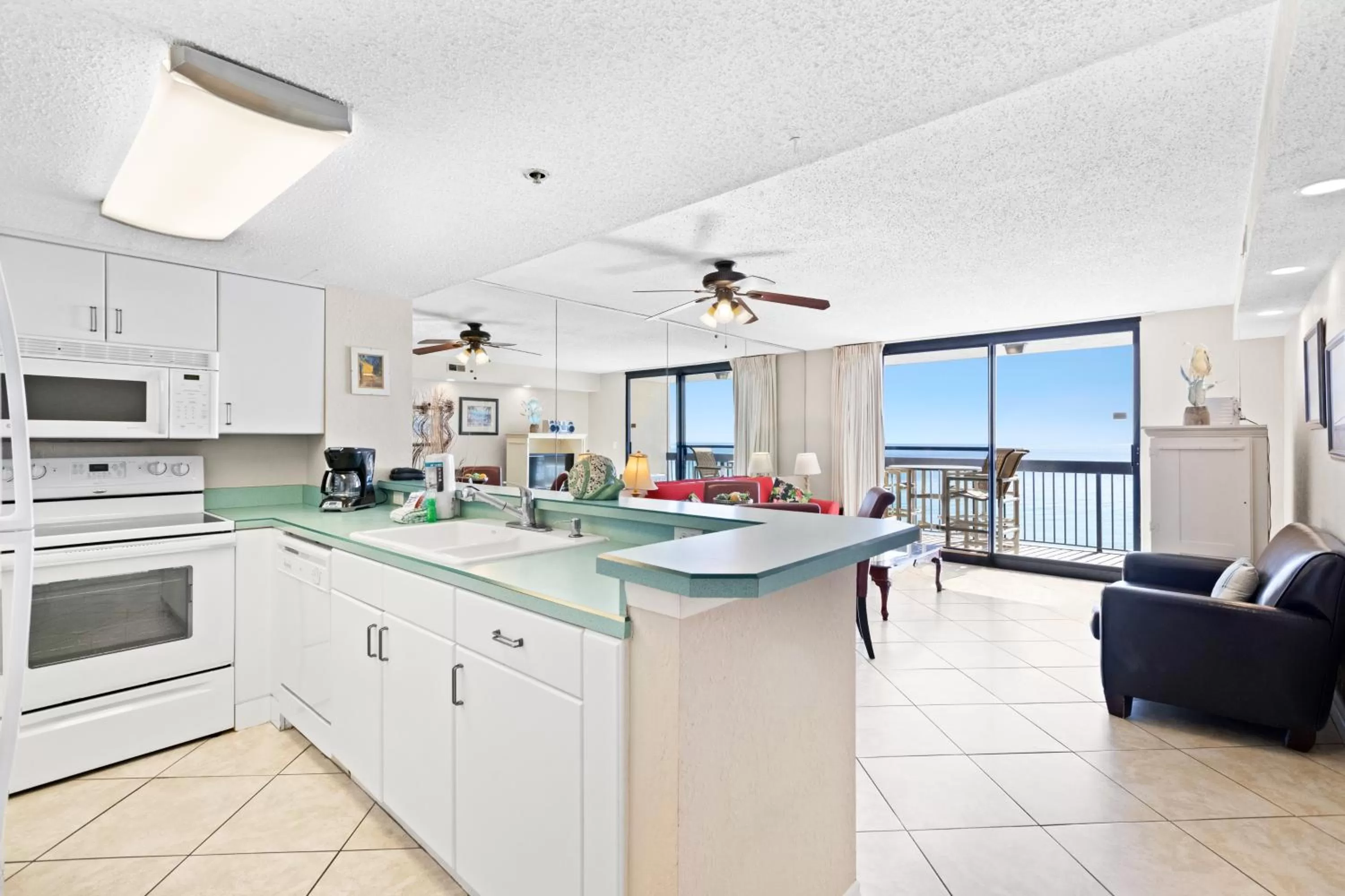 Kitchen/Kitchenette in Sundestin Gem #709