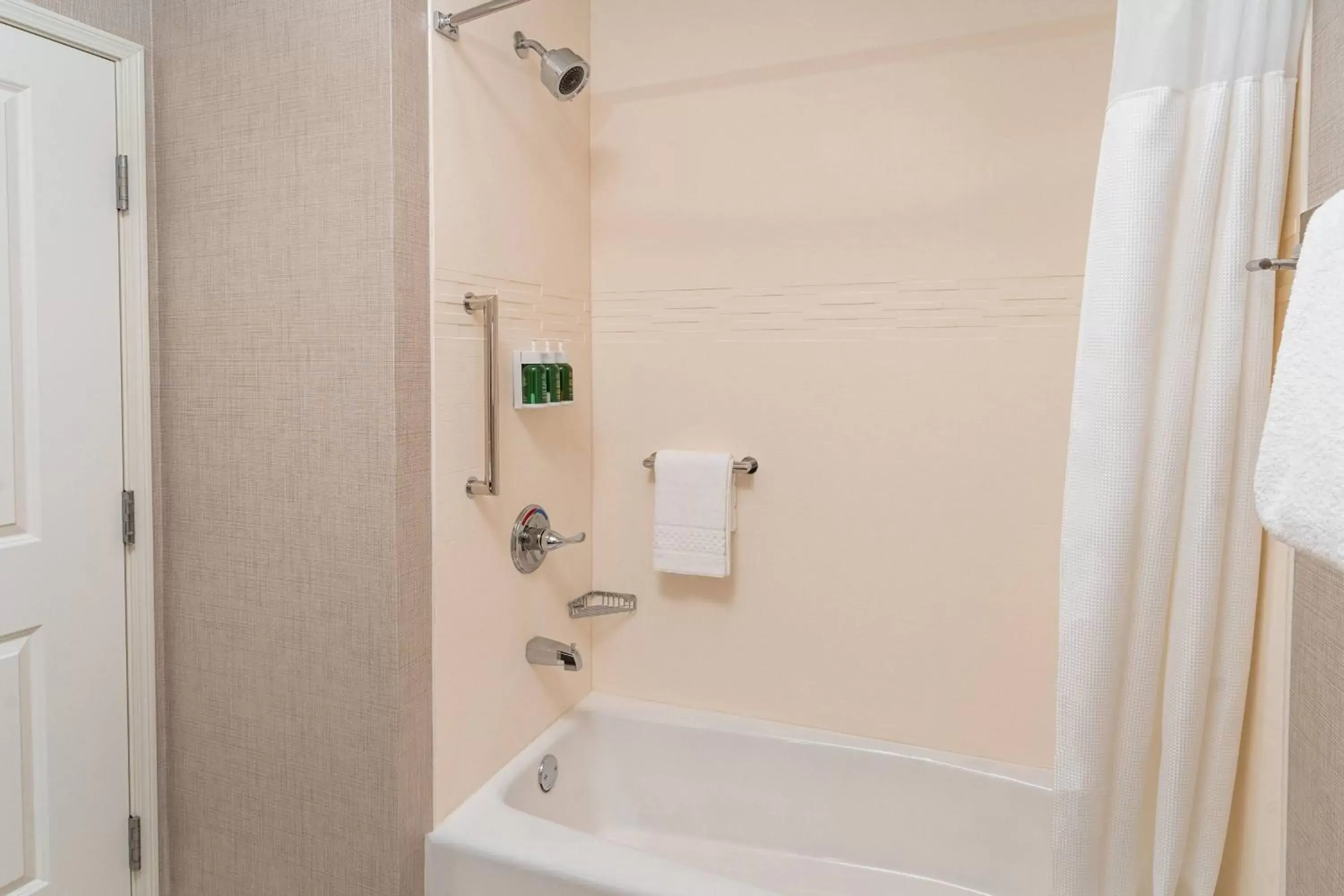 Bathroom in Residence Inn by Marriott Louisville Old Henry