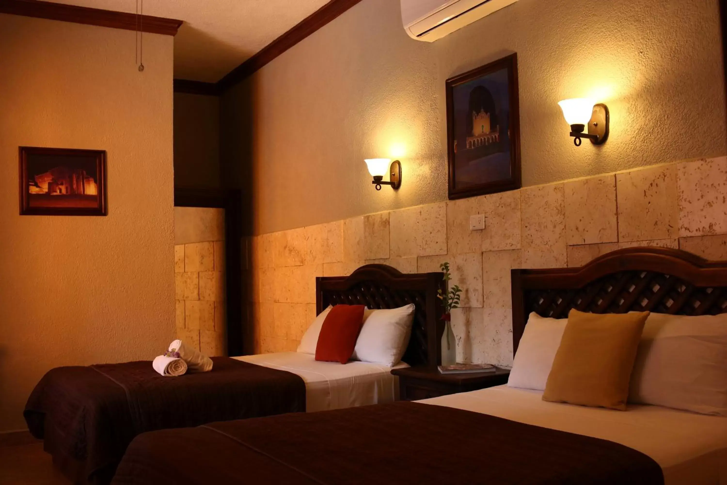 Photo of the whole room, Room Photo in Hotel Rinconada del Convento