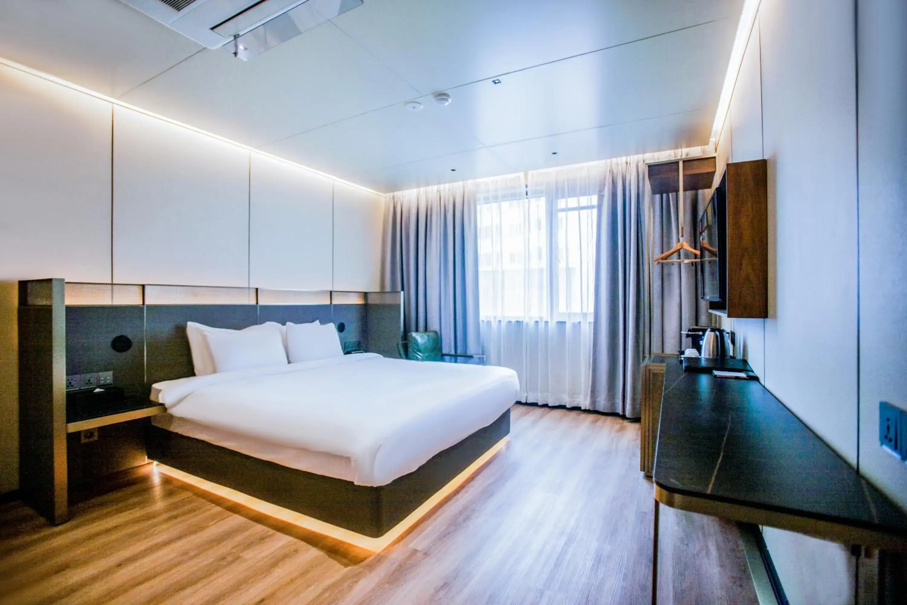 Decorative detail, Bed in Amber Hotel Jeju