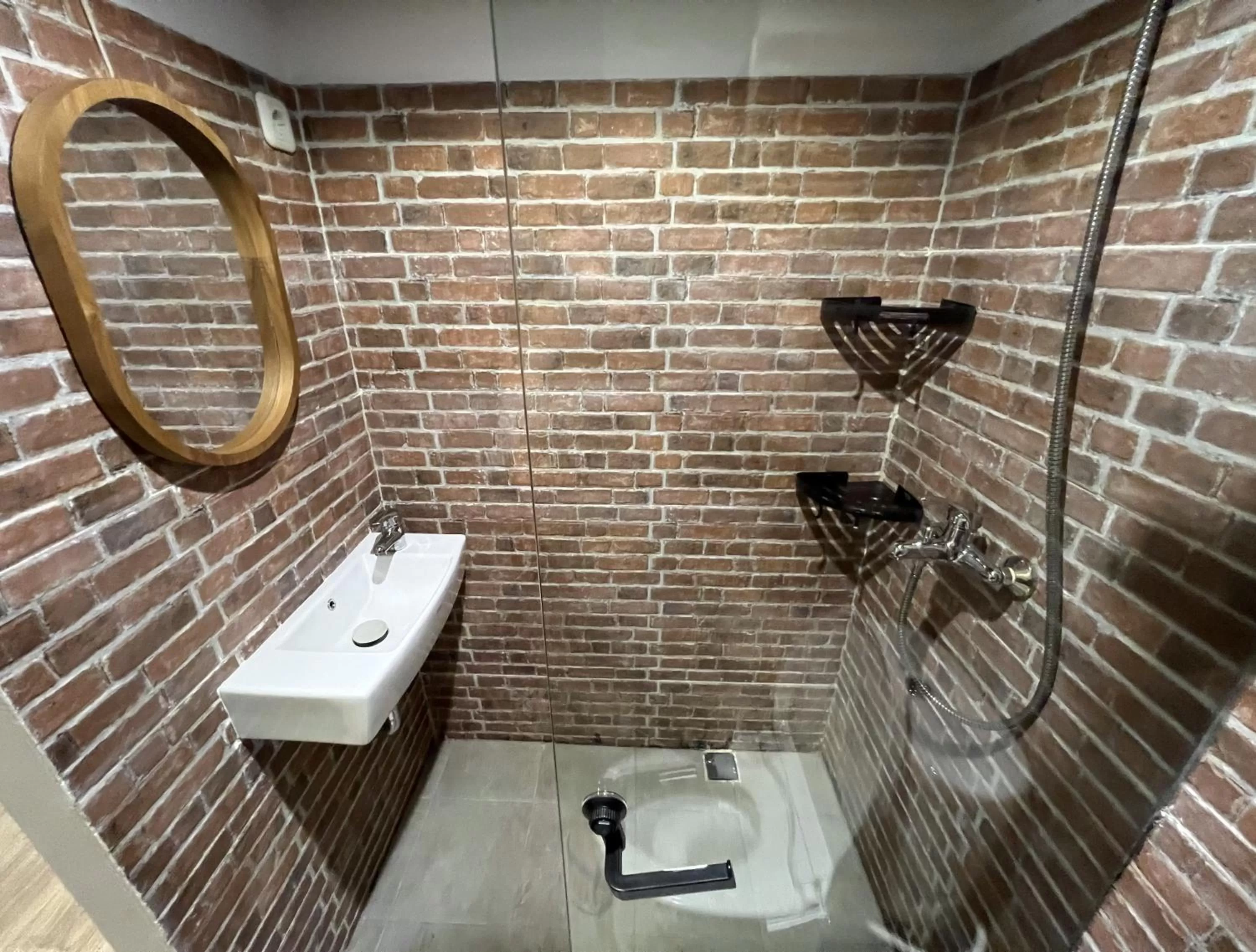 Bathroom in Choska Residence