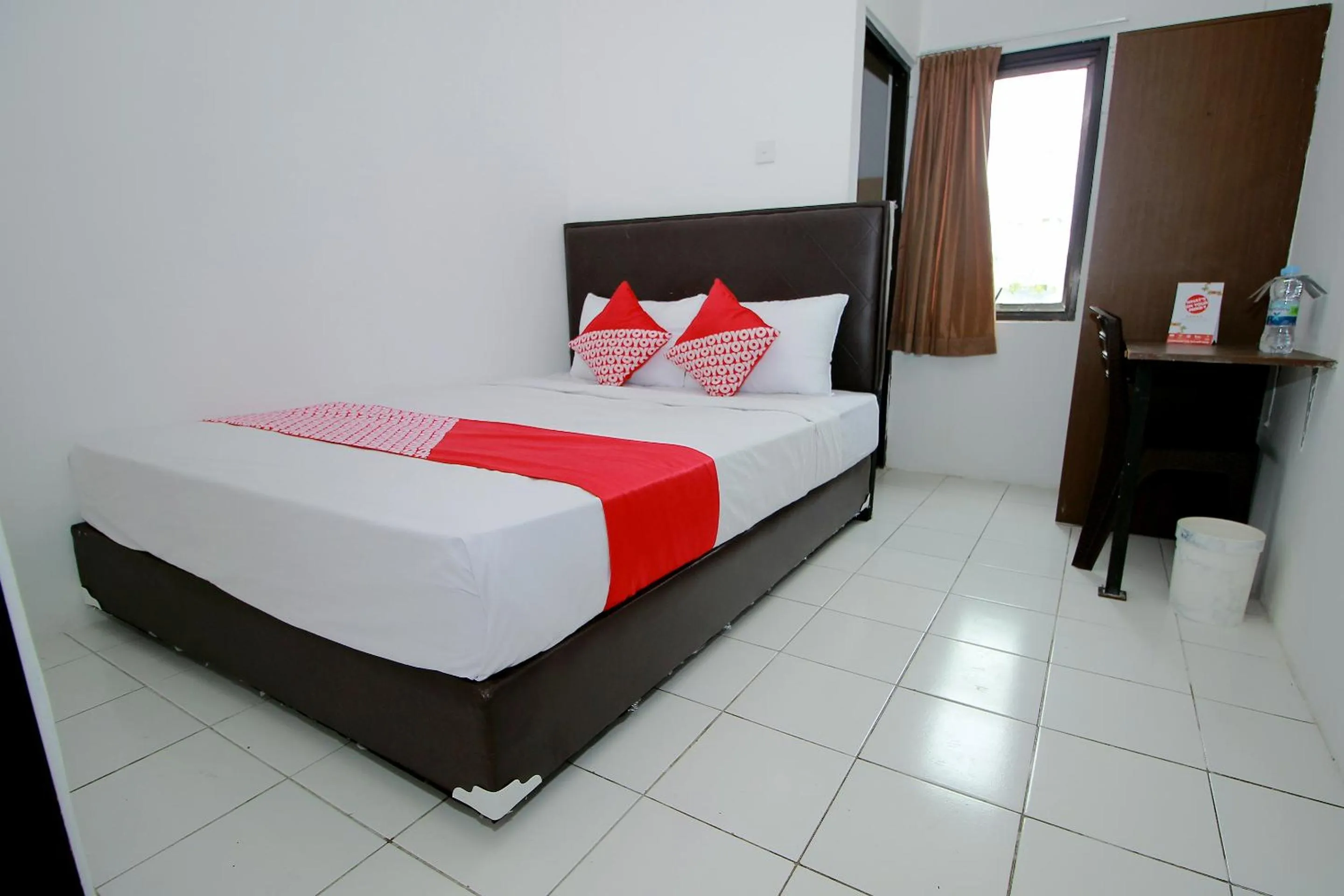 Standard Double Room in OYO 1678 Jati Exclusive Homestay