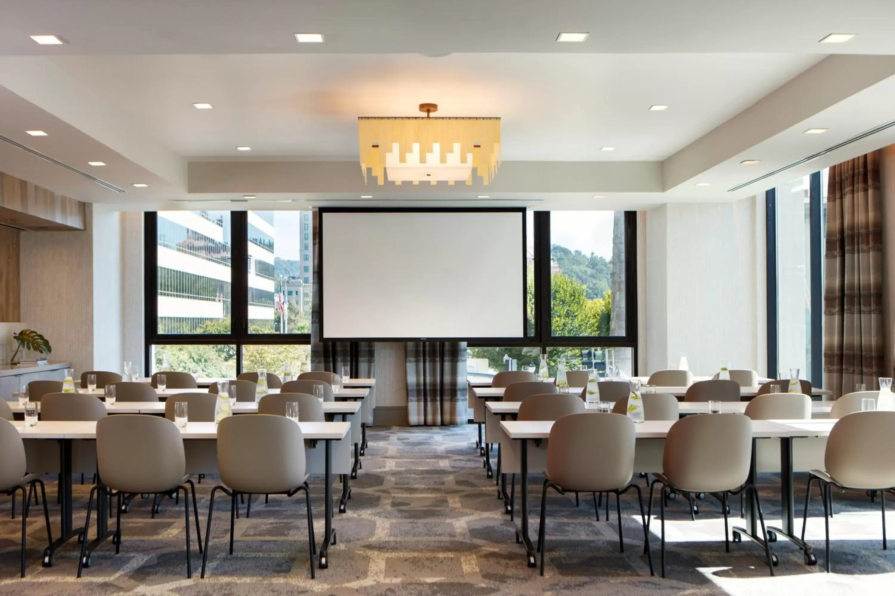 Meeting/conference room in Kimpton - Hotel Arras, an IHG Hotel
