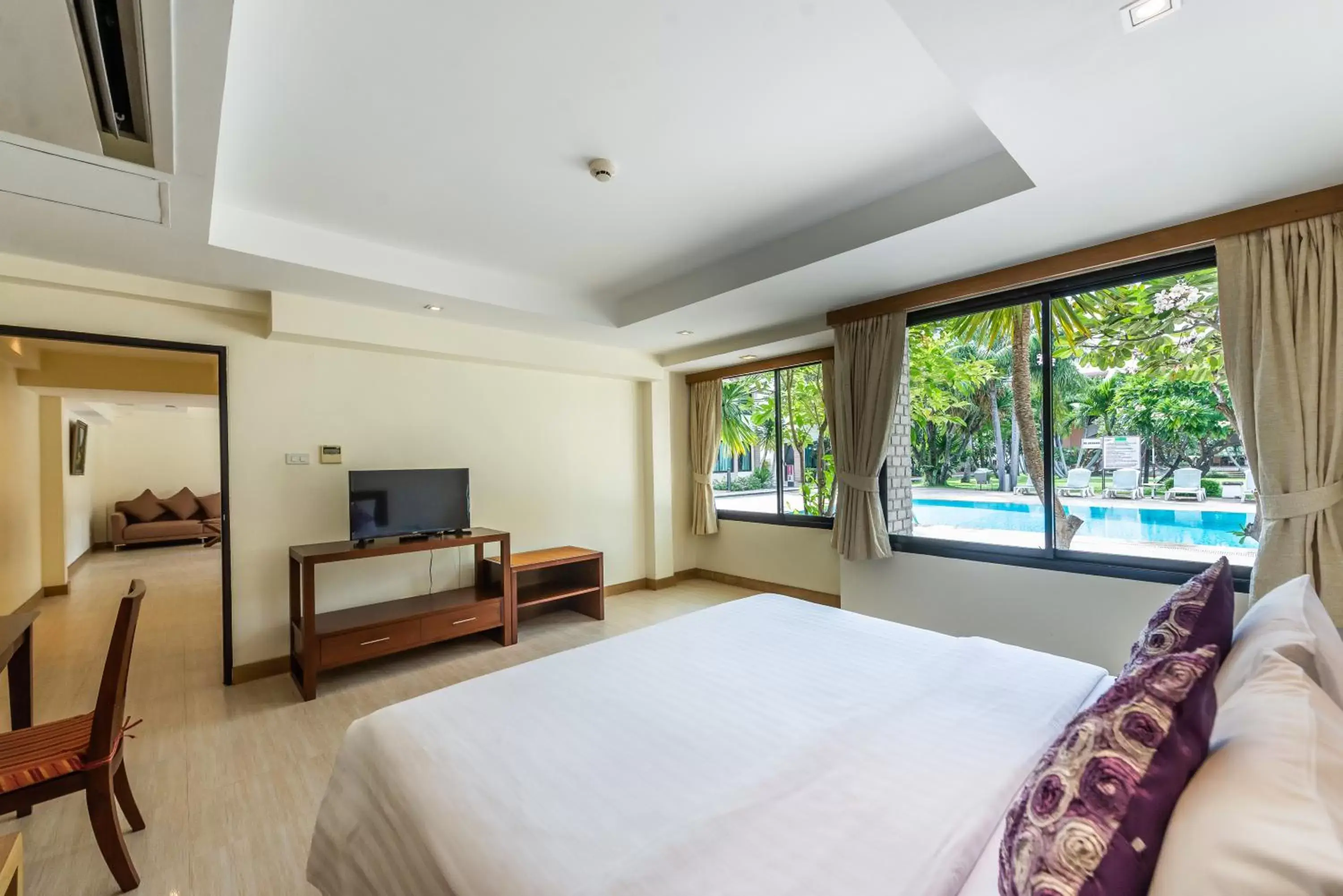 Photo of the whole room, Pool View in Hotel Tropicana Pattaya - SHA Extra Plus