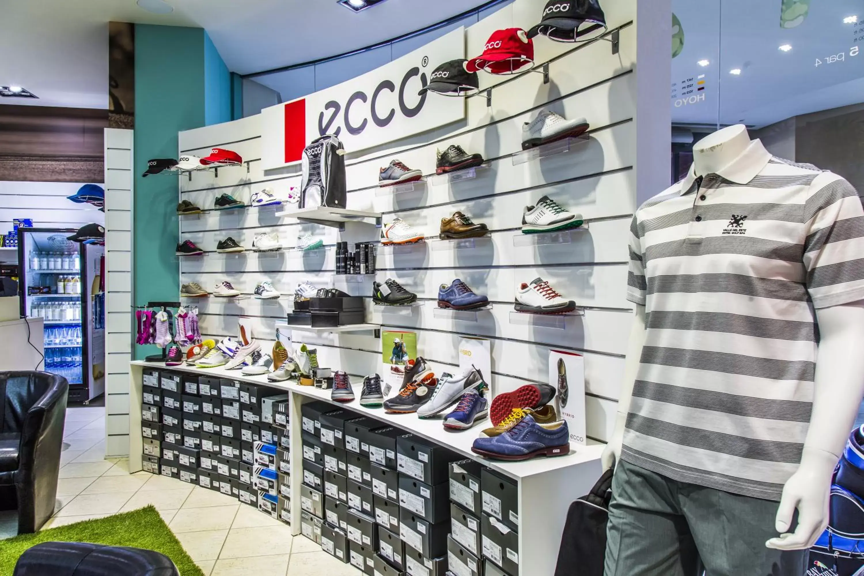 On-site shops in Valle Del Este Golf Resort