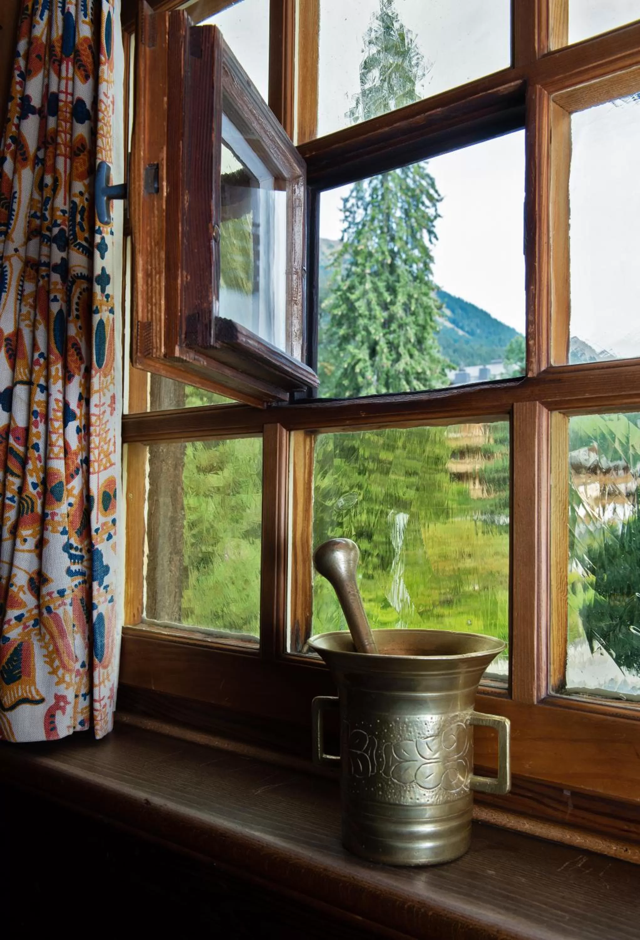 Property building in Hotel Chesa Grischuna