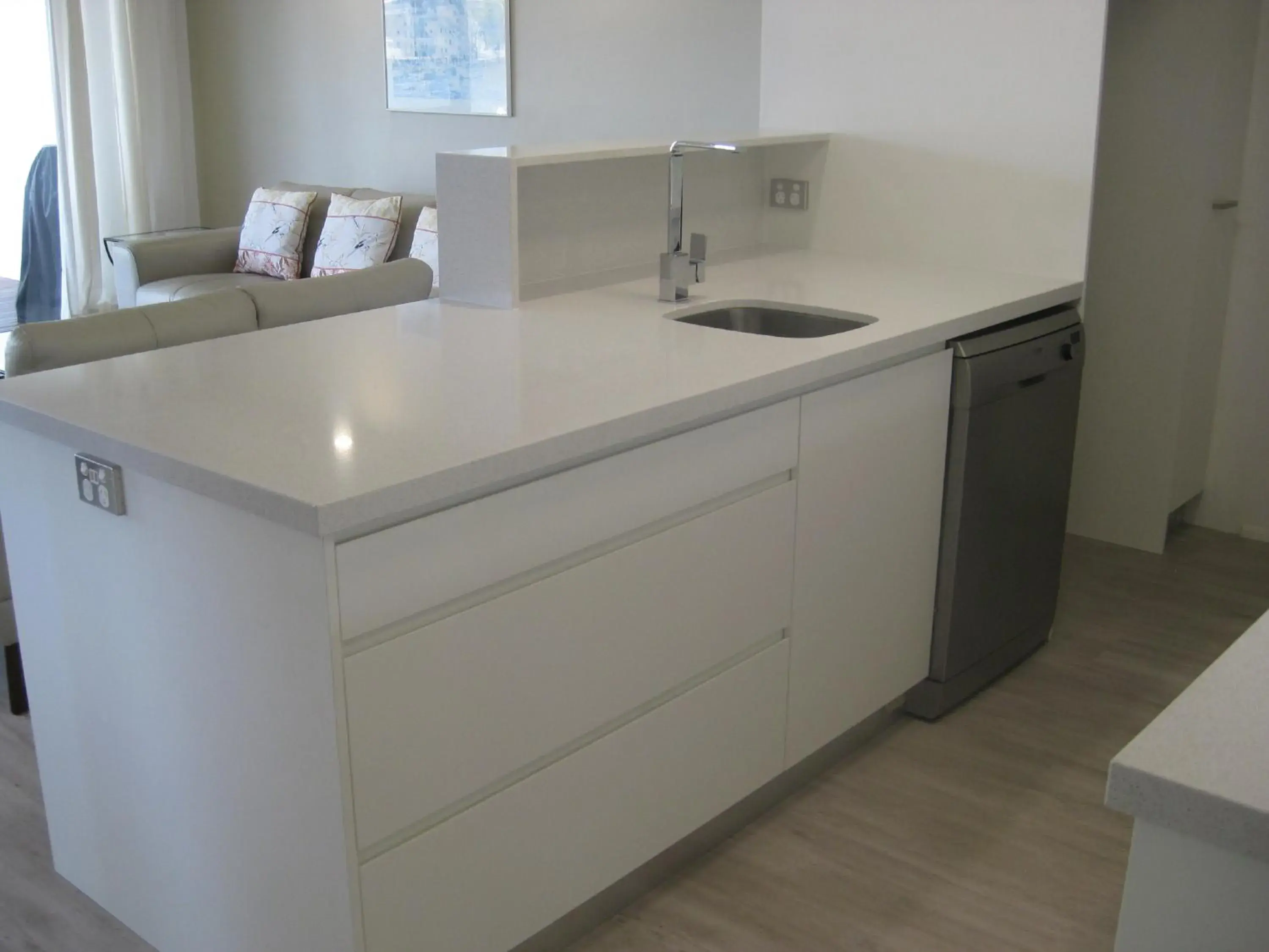 Kitchen/Kitchenette in Noosa Entrance Waterfront Resort