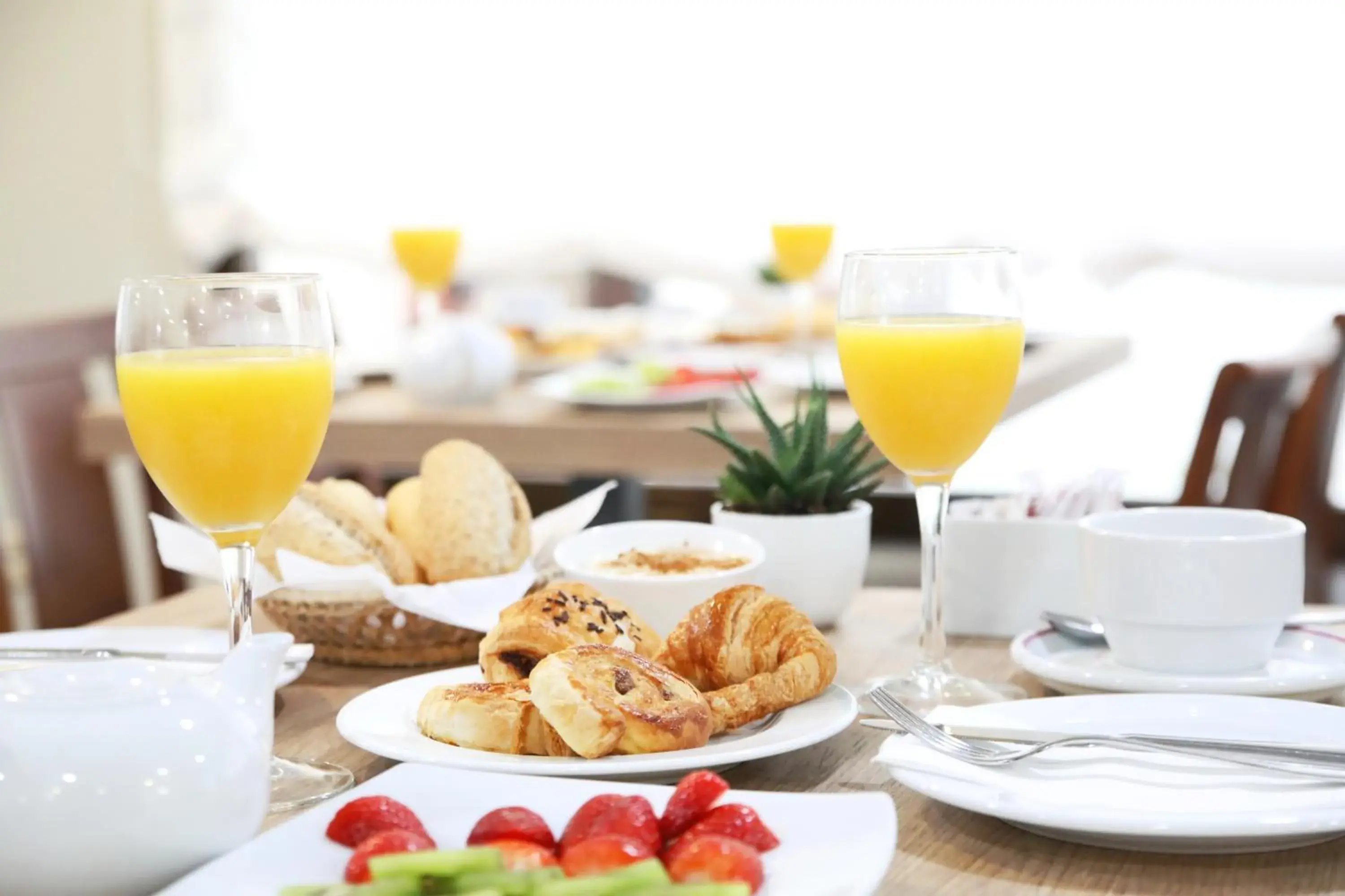 Food and drinks, Breakfast in Hotel Maruxia *** Superior