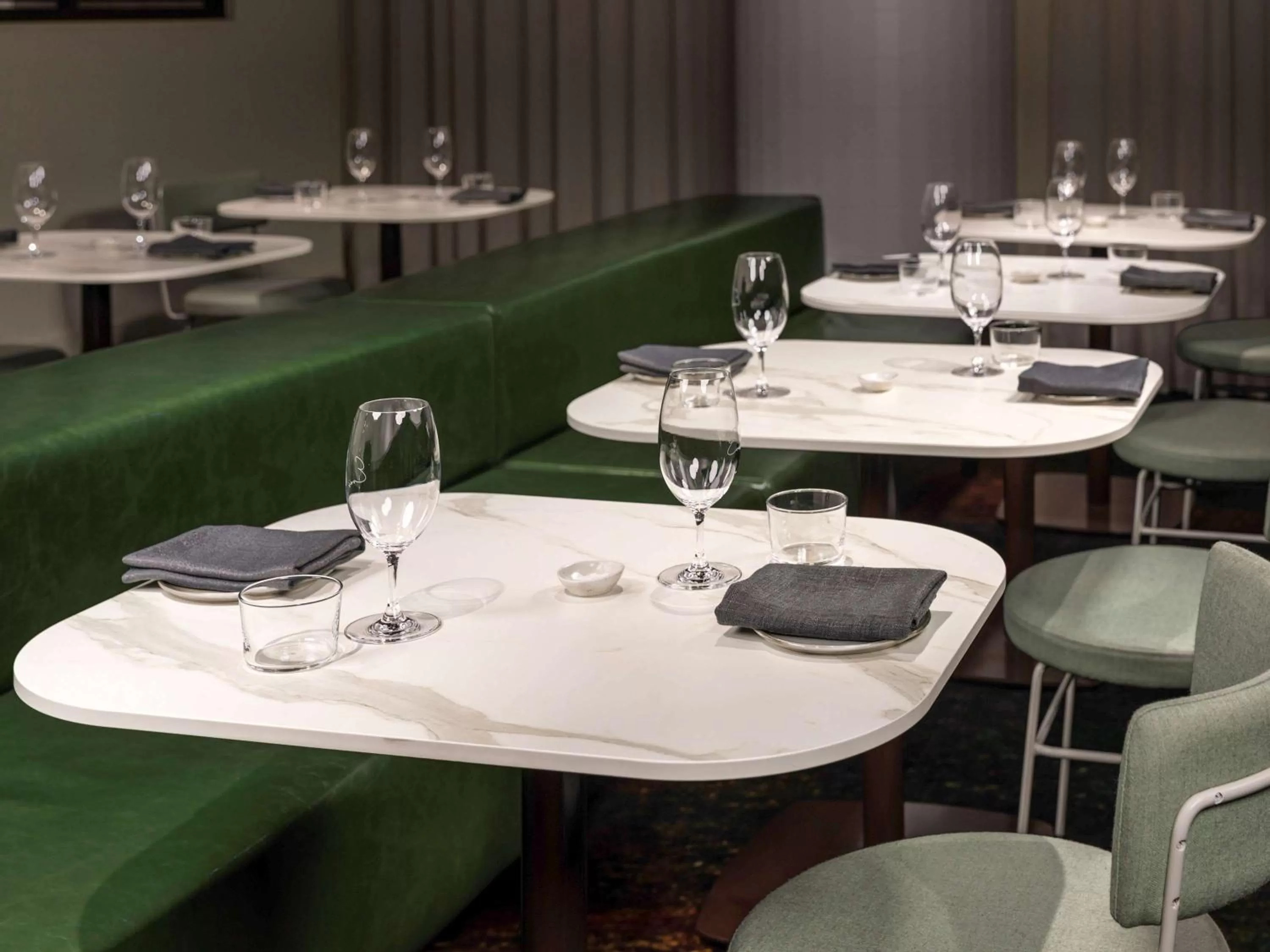 Restaurant/Places to Eat in Pullman Melbourne on Swanston