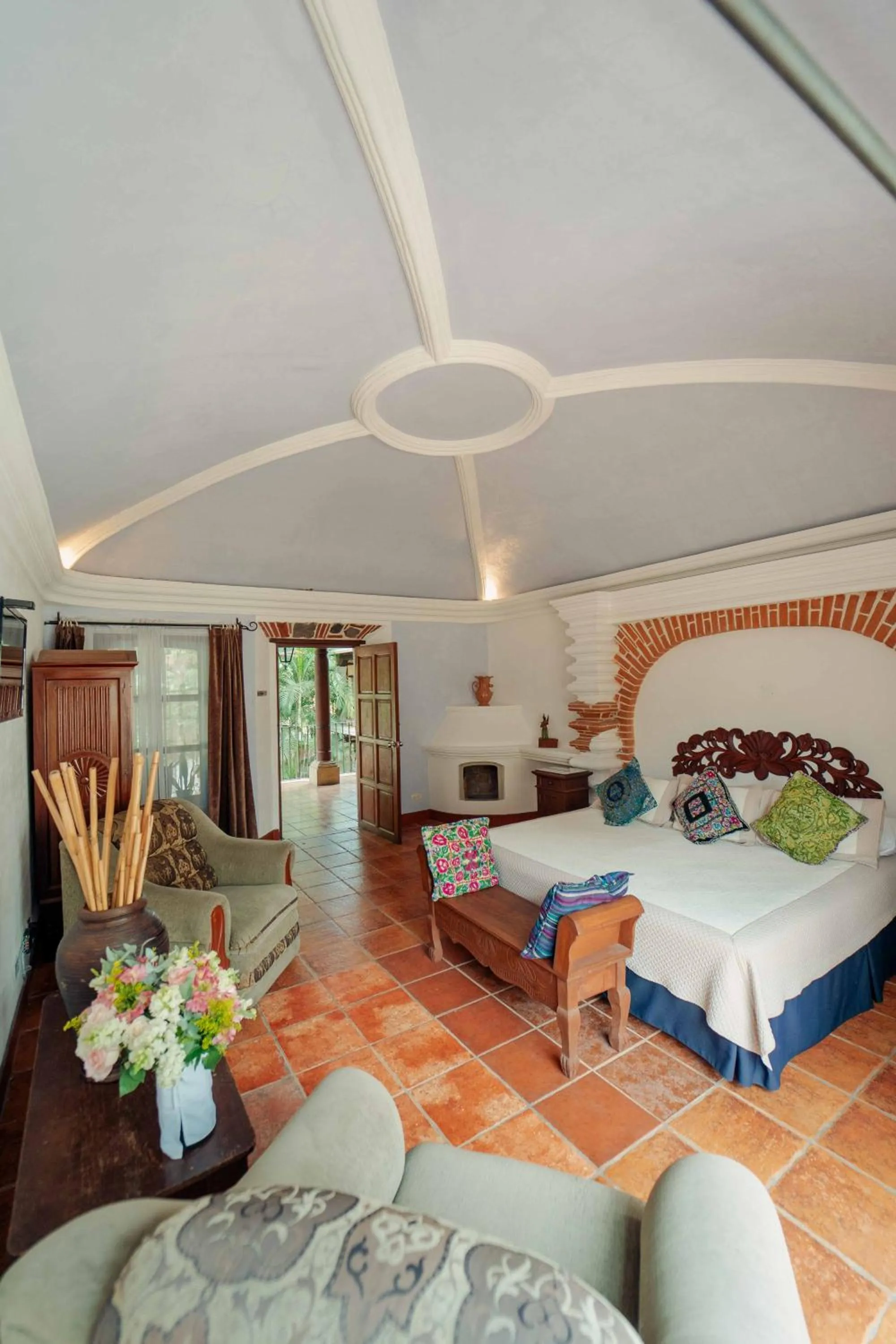 Bed in Hotel Real Plaza