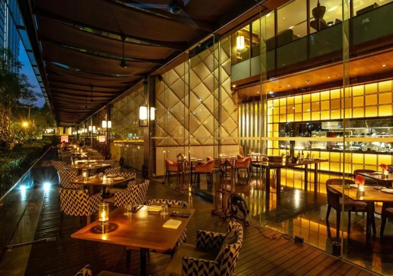 Restaurant/Places to Eat in Hansar Bangkok - SHA Extra Plus