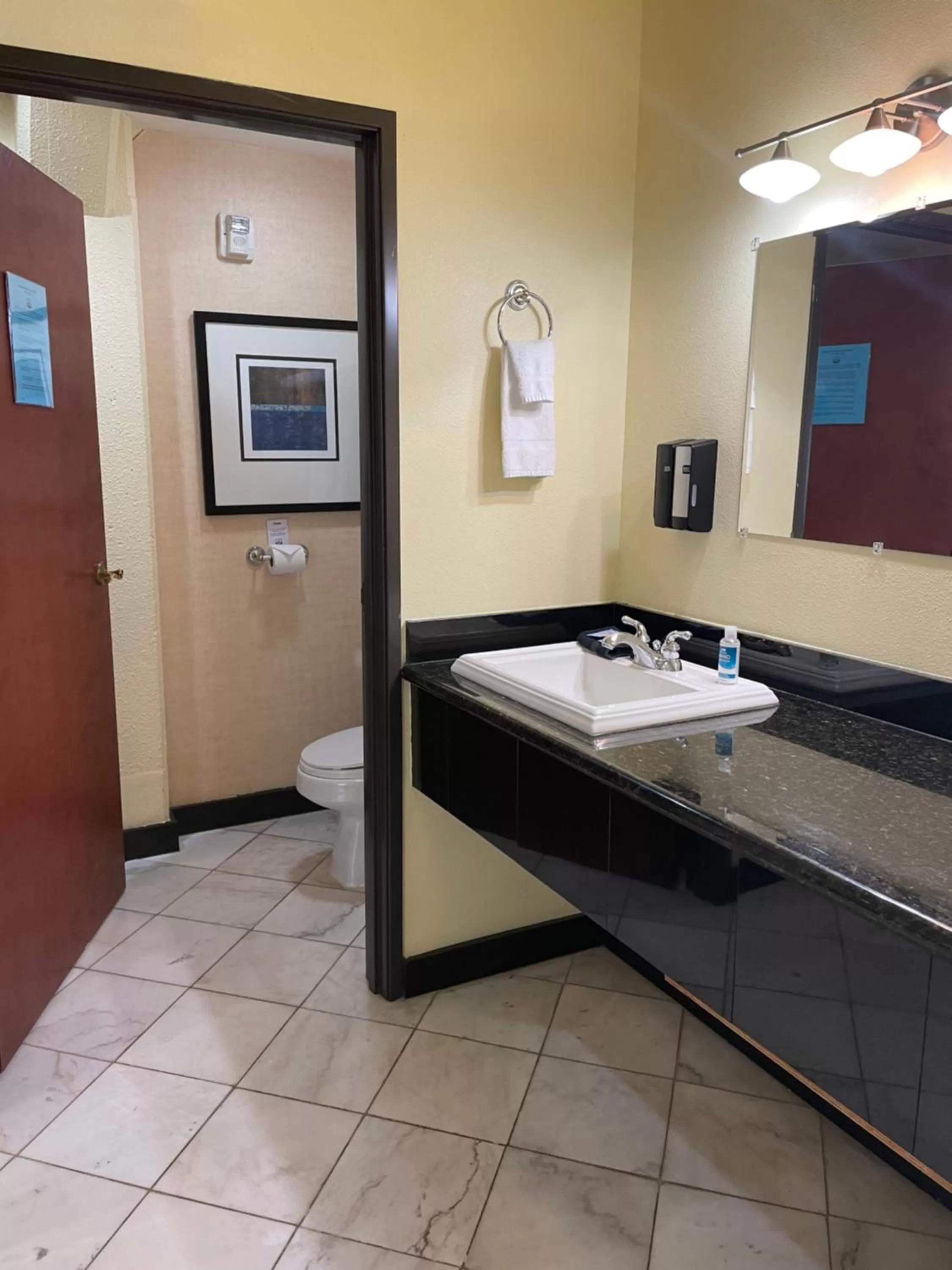 Bathroom, Bed in Old Alcohol Plant