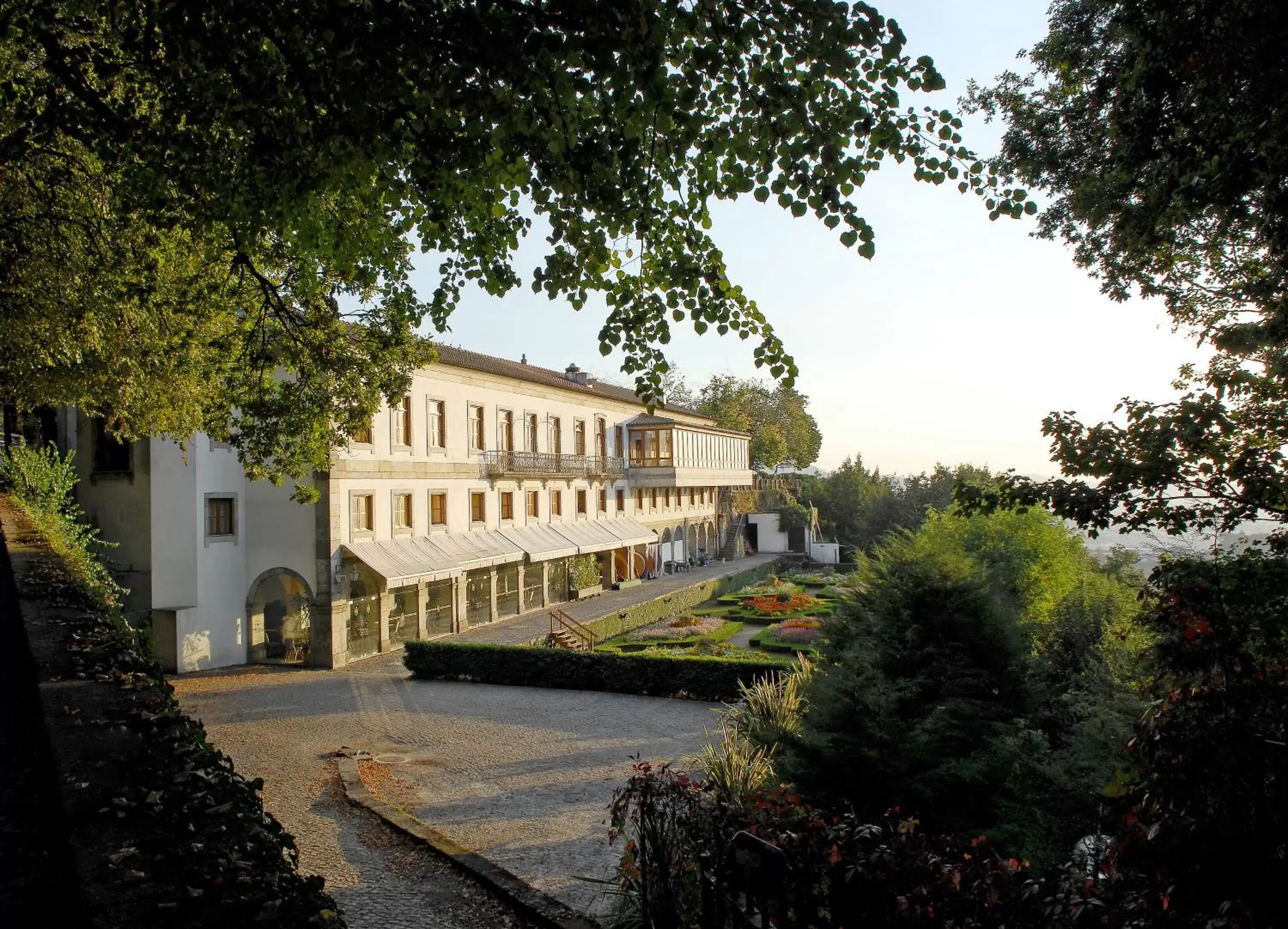 Garden view, Property Building in Hotel do Elevador